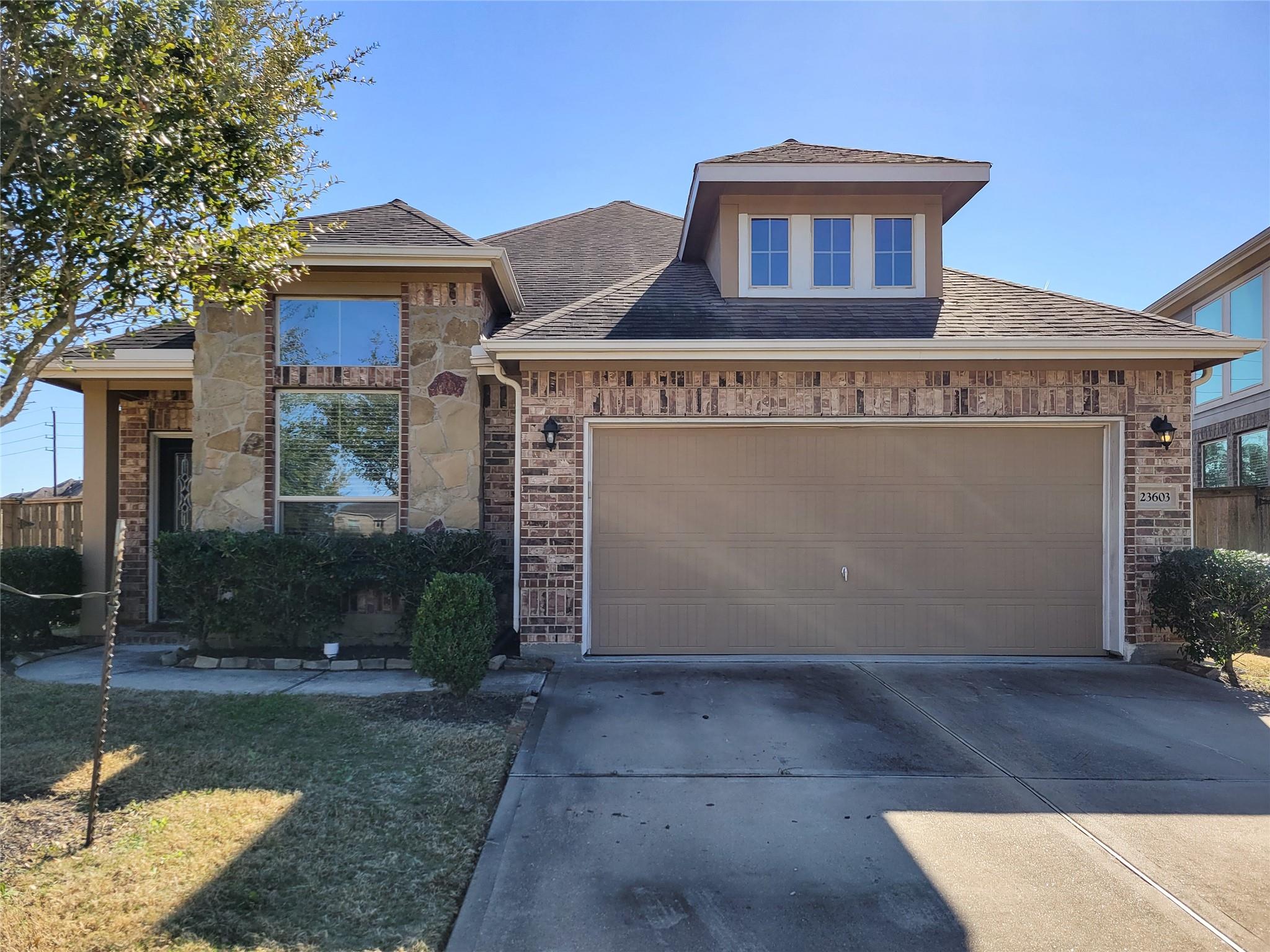 23603 Villa Lisa Drive