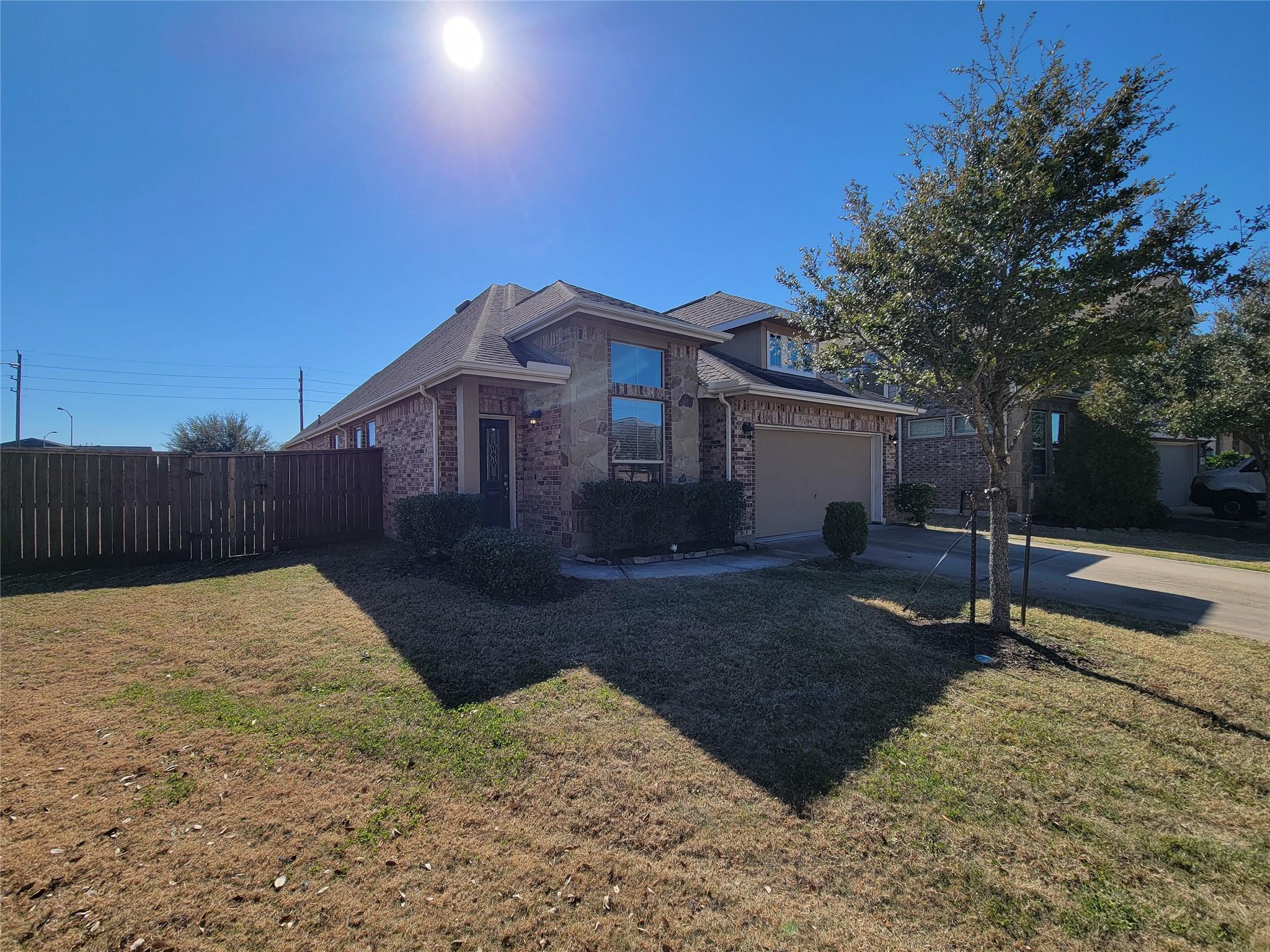 23603 Villa Lisa Drive