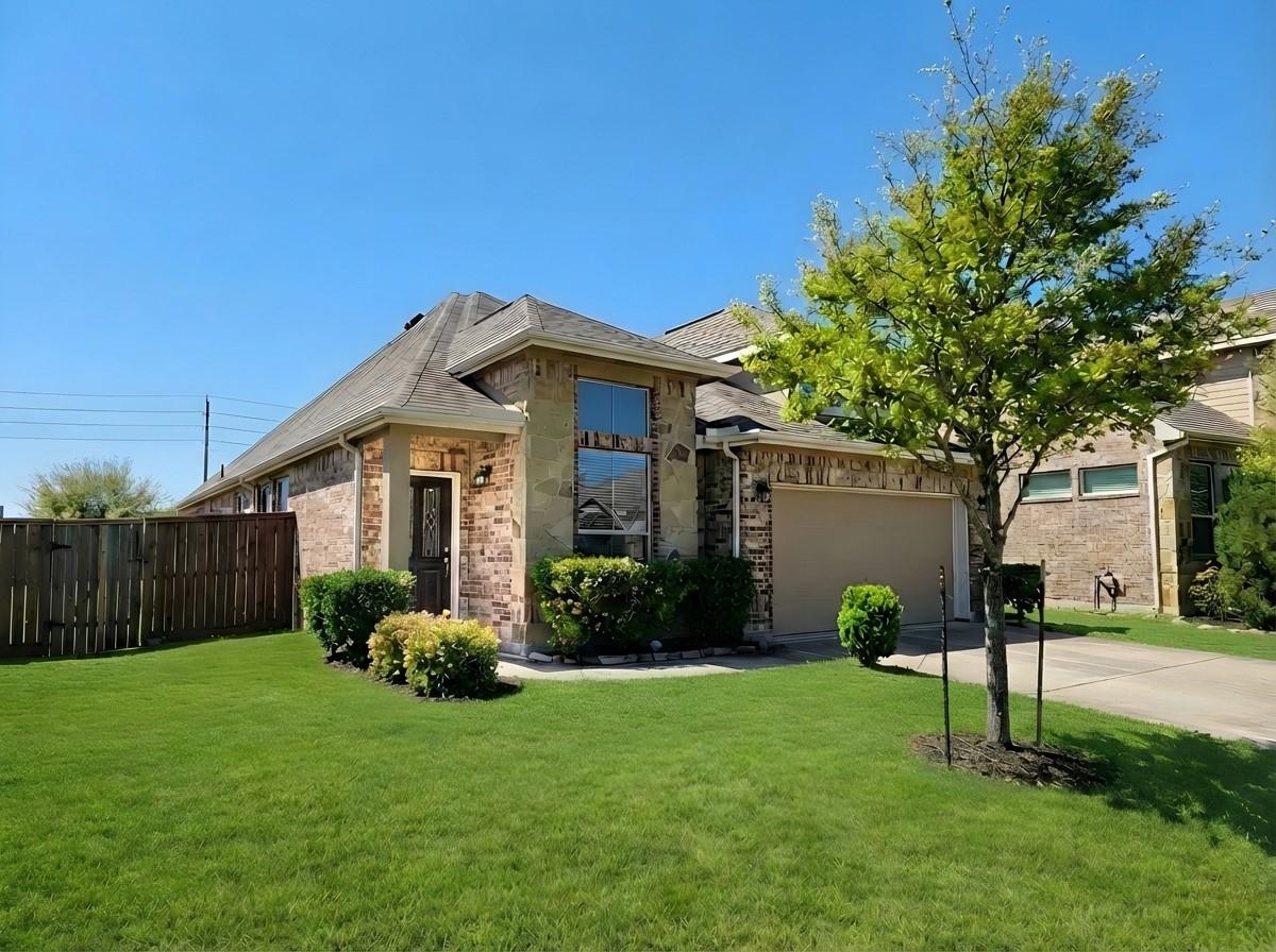 23603 Villa Lisa Drive