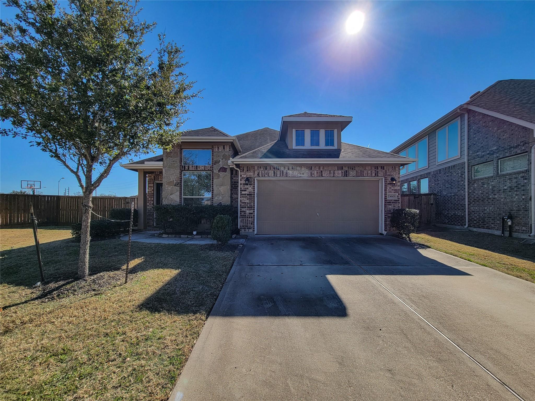 23603 Villa Lisa Drive