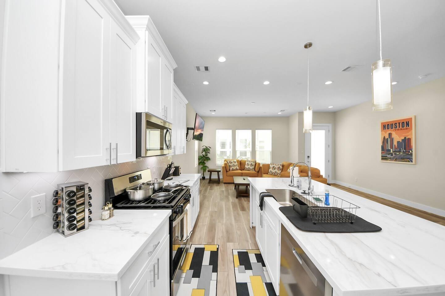 5935 Beall Street # C