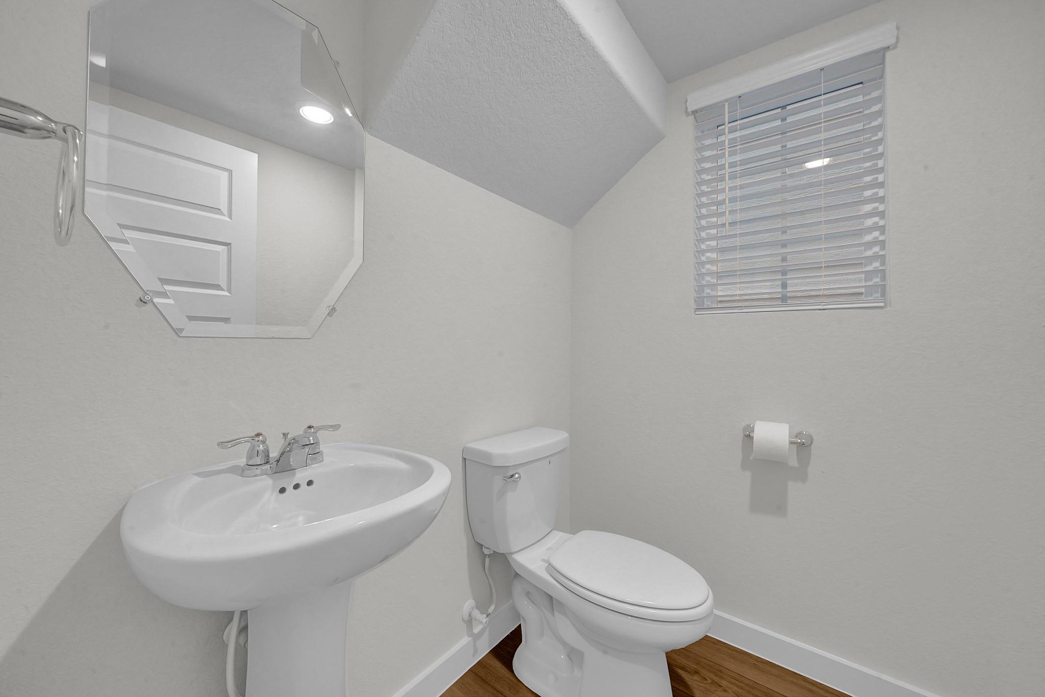 17125 White Acer Way