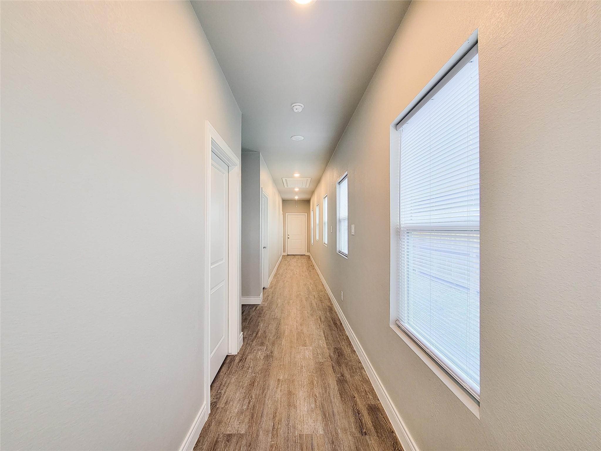 216 W Live Oak Street