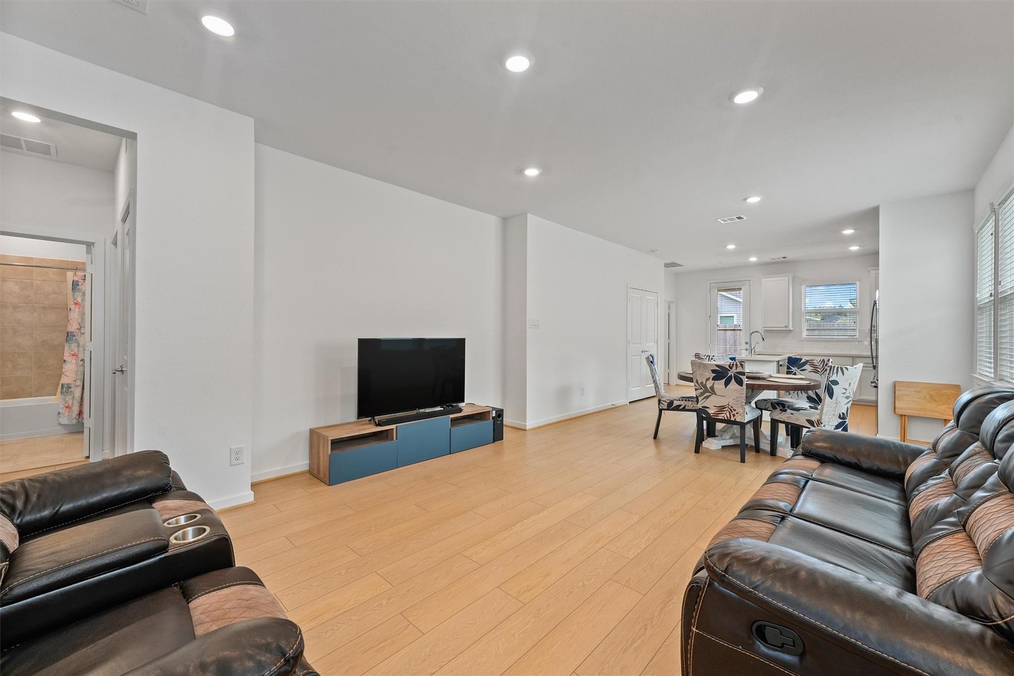 21706 Lime Moss Lane