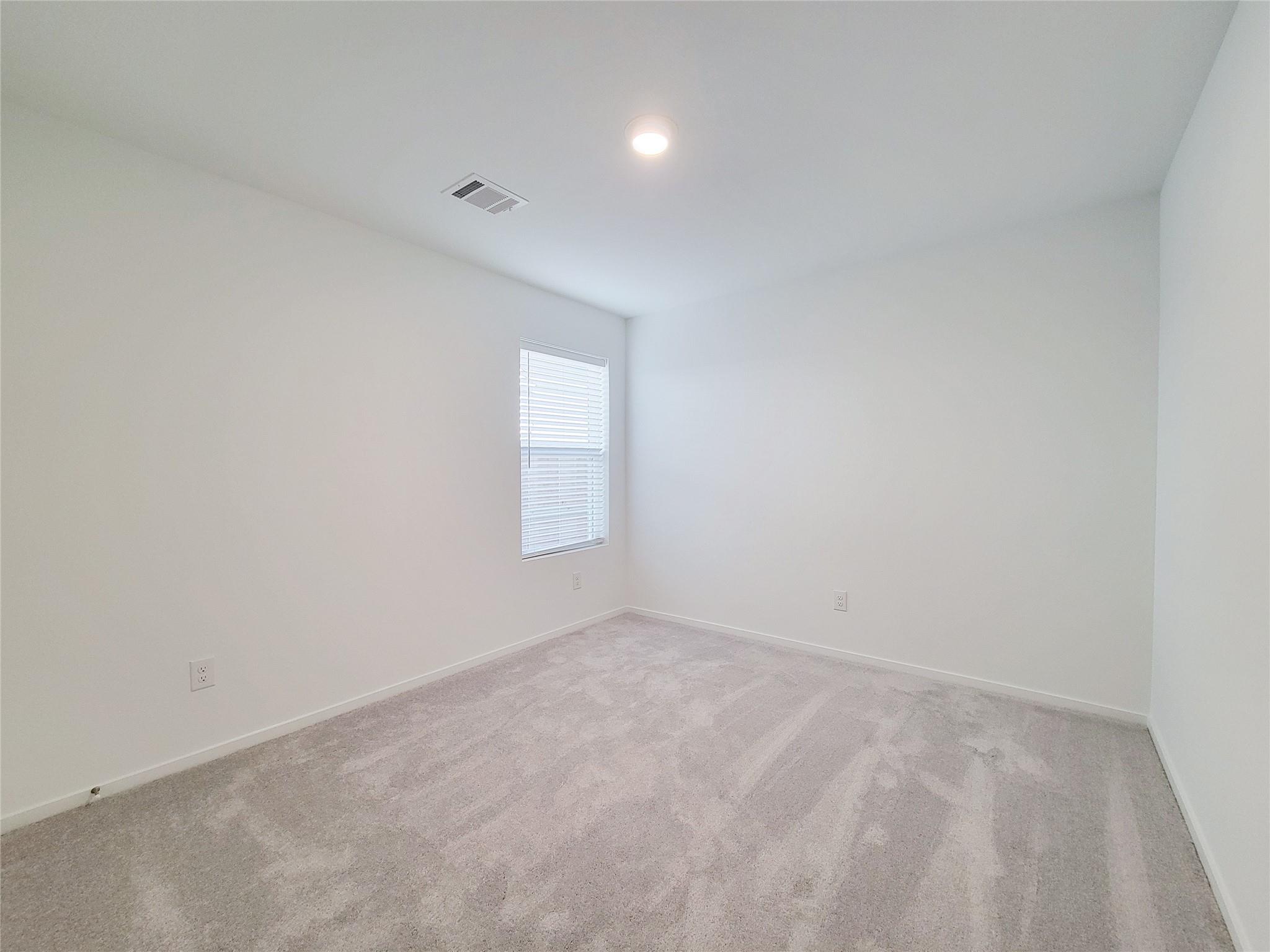 1603 Windrose Bend