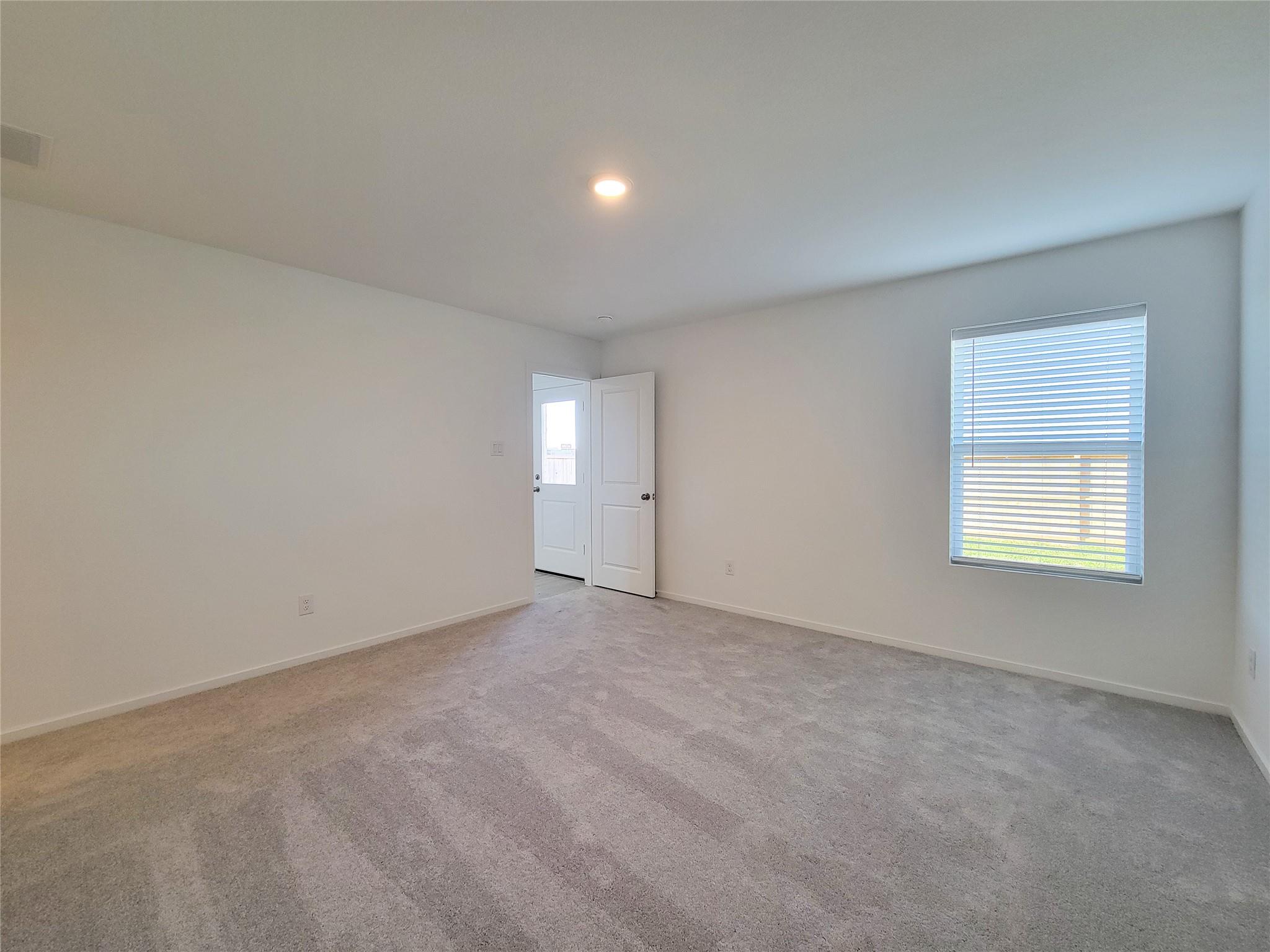 1603 Windrose Bend