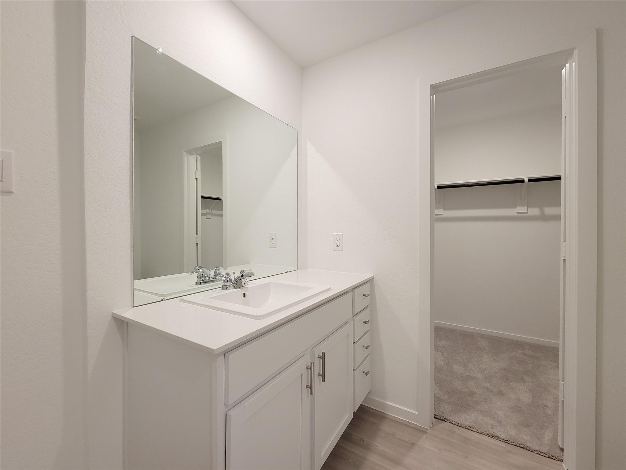 1603 Windrose Bend