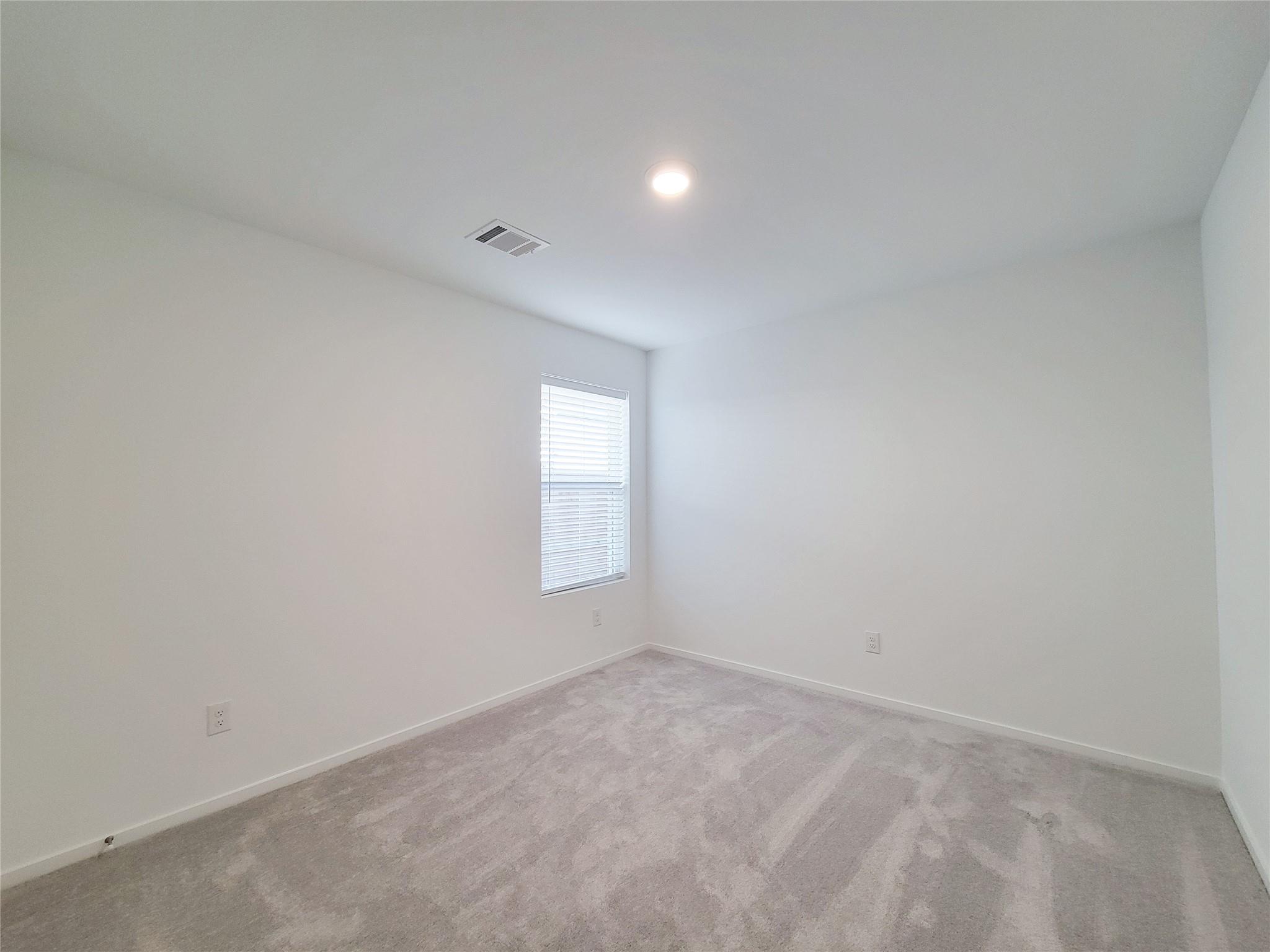 1603 Windrose Bend