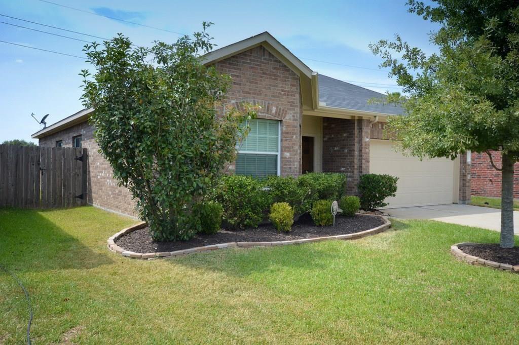 2727 Lakecrest River Drive