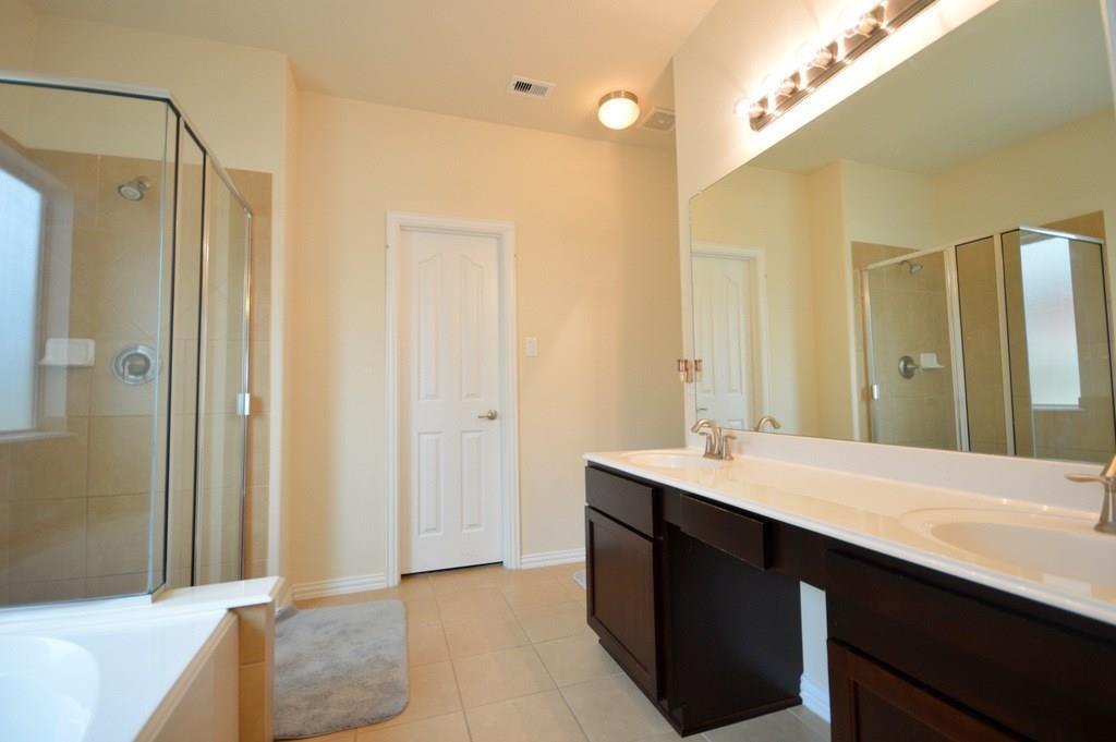 2727 Lakecrest River Drive
