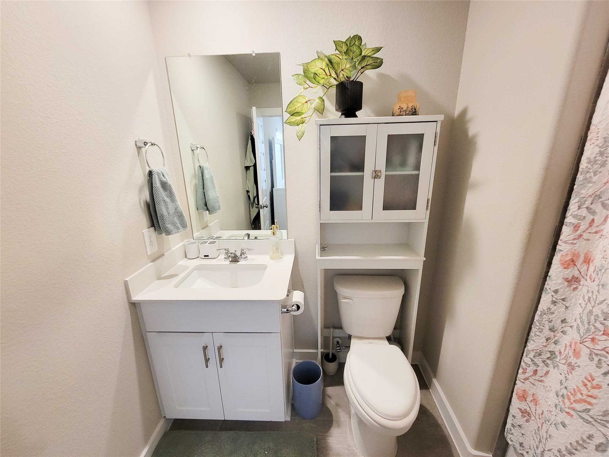 8401 Hazel River Drive