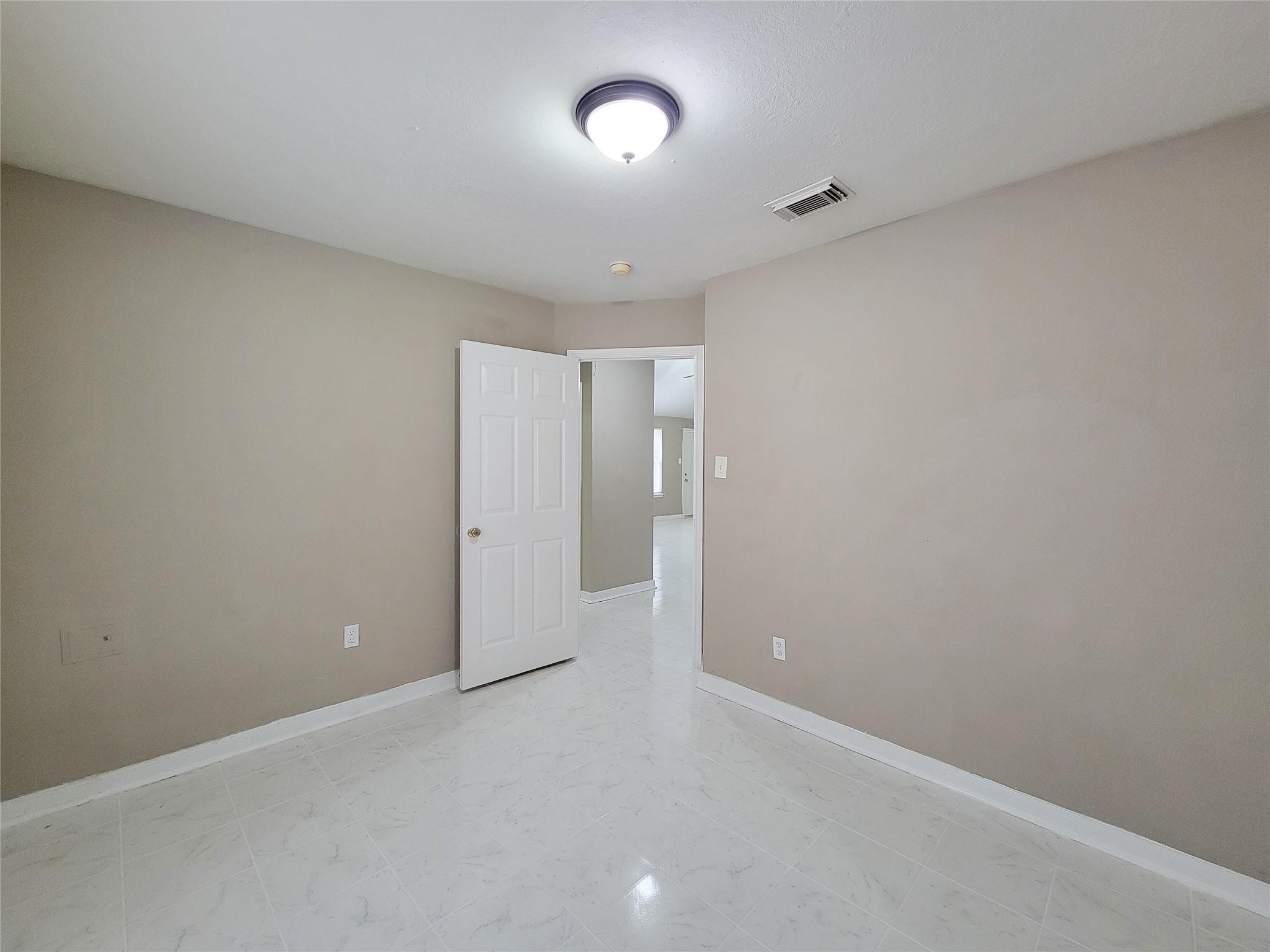 5322 Rivergate Drive