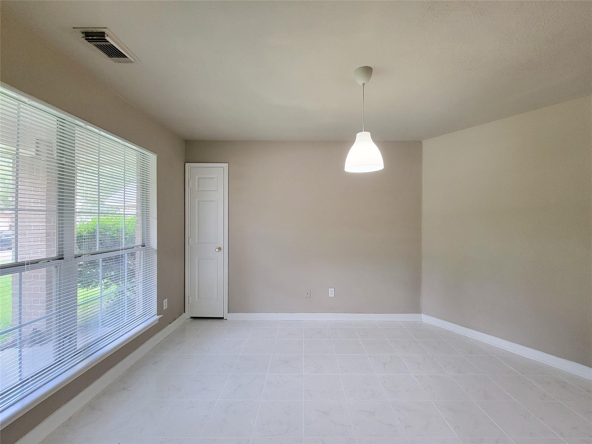 5322 Rivergate Drive