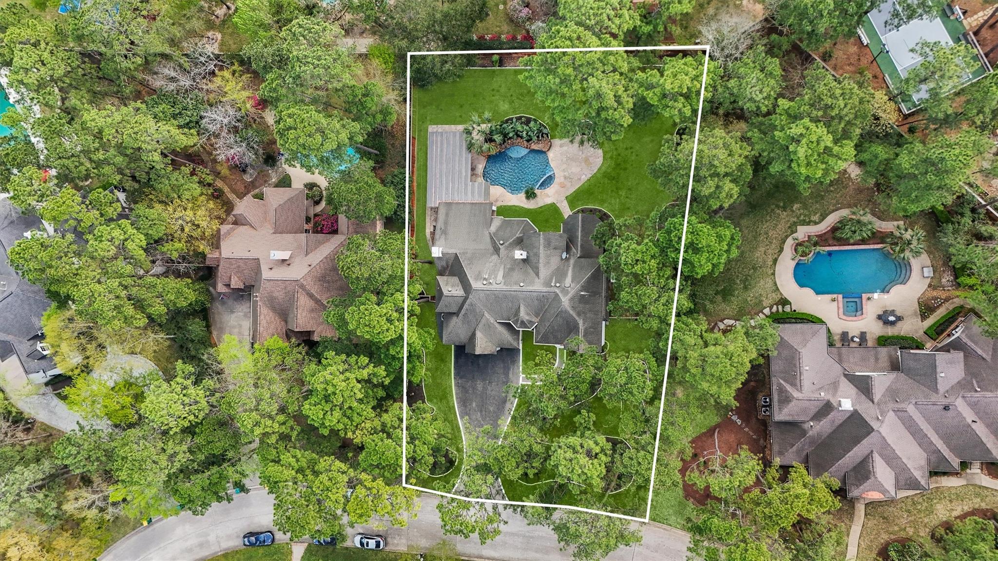 34 N Wooded Brook Circle