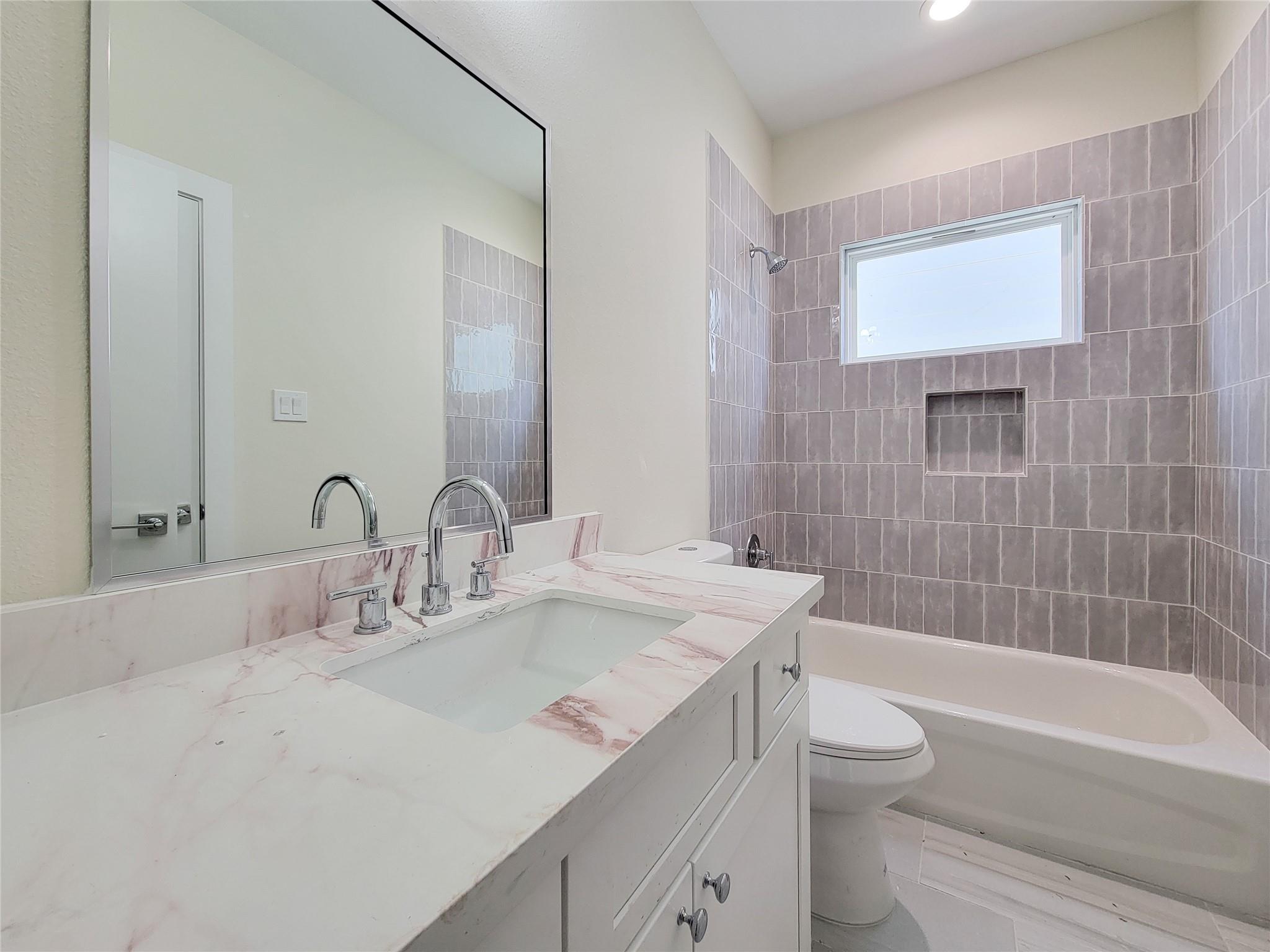 5931 Beall Street # D Unit: A-D