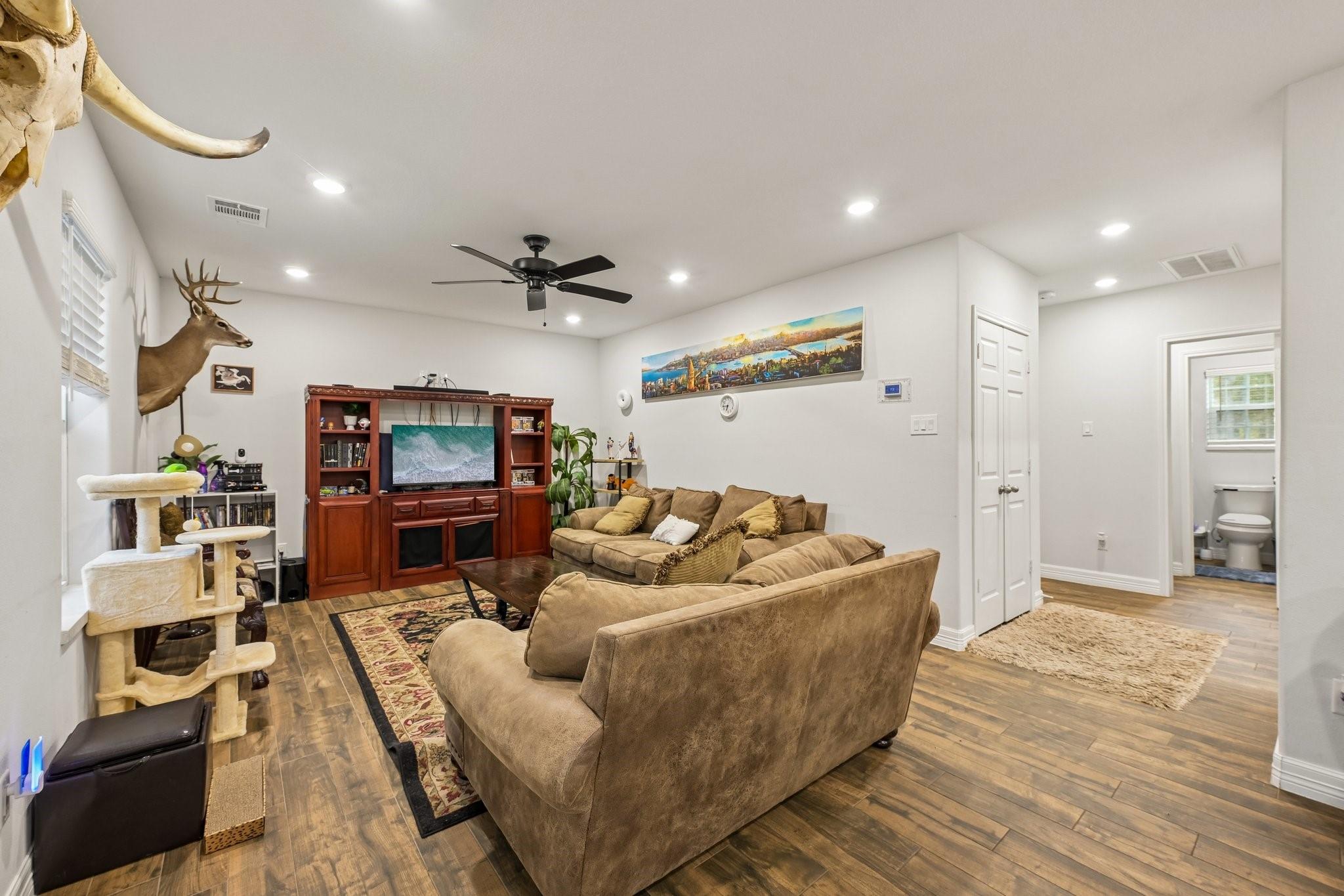 33135 Willow Bend Road