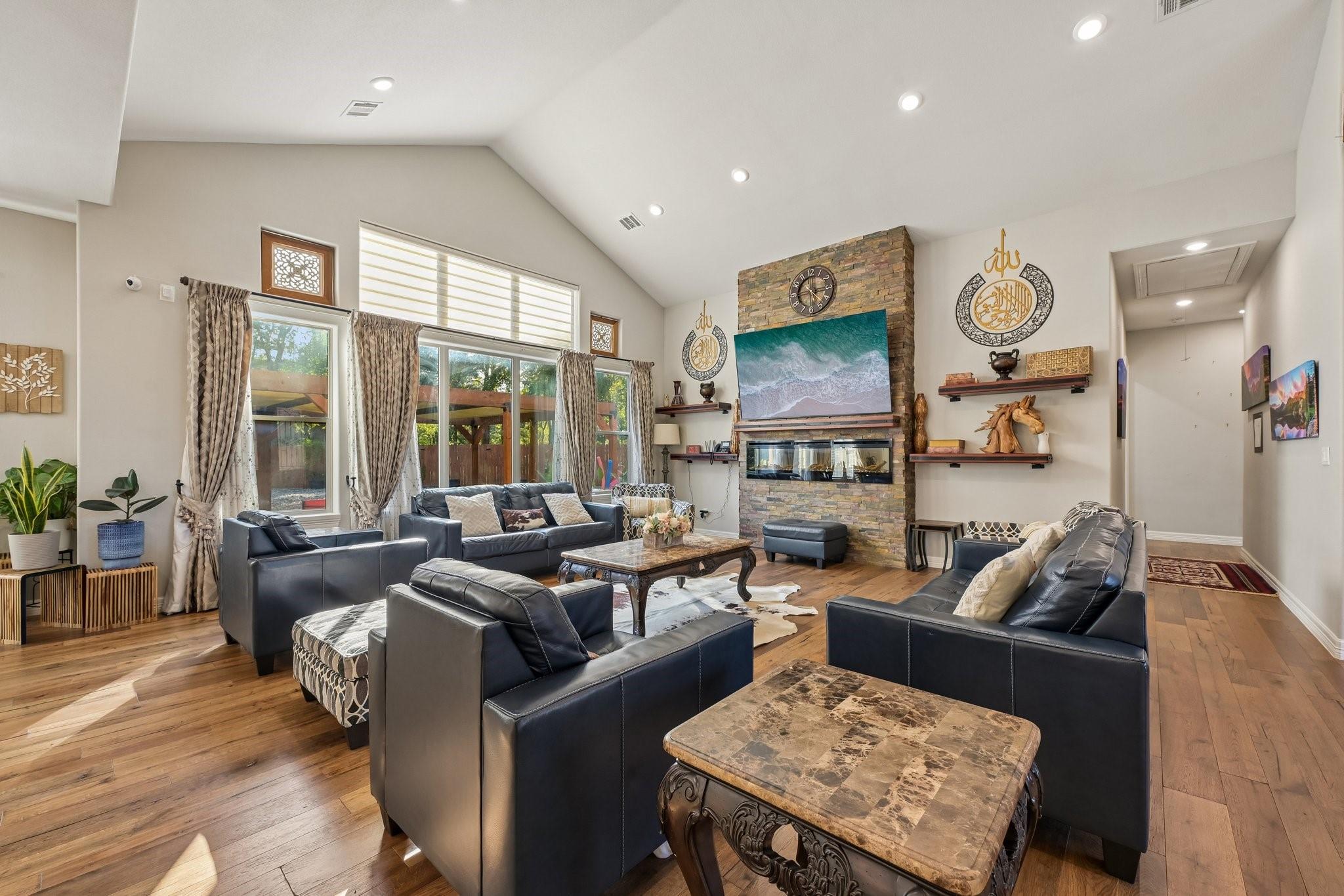 33135 Willow Bend Road