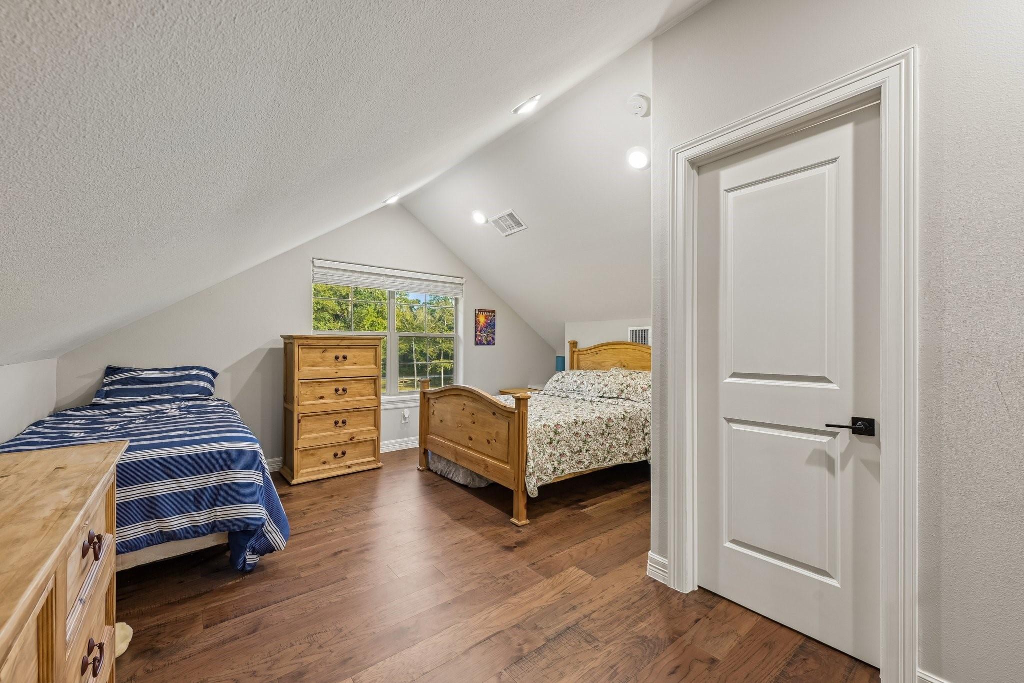 33135 Willow Bend Road