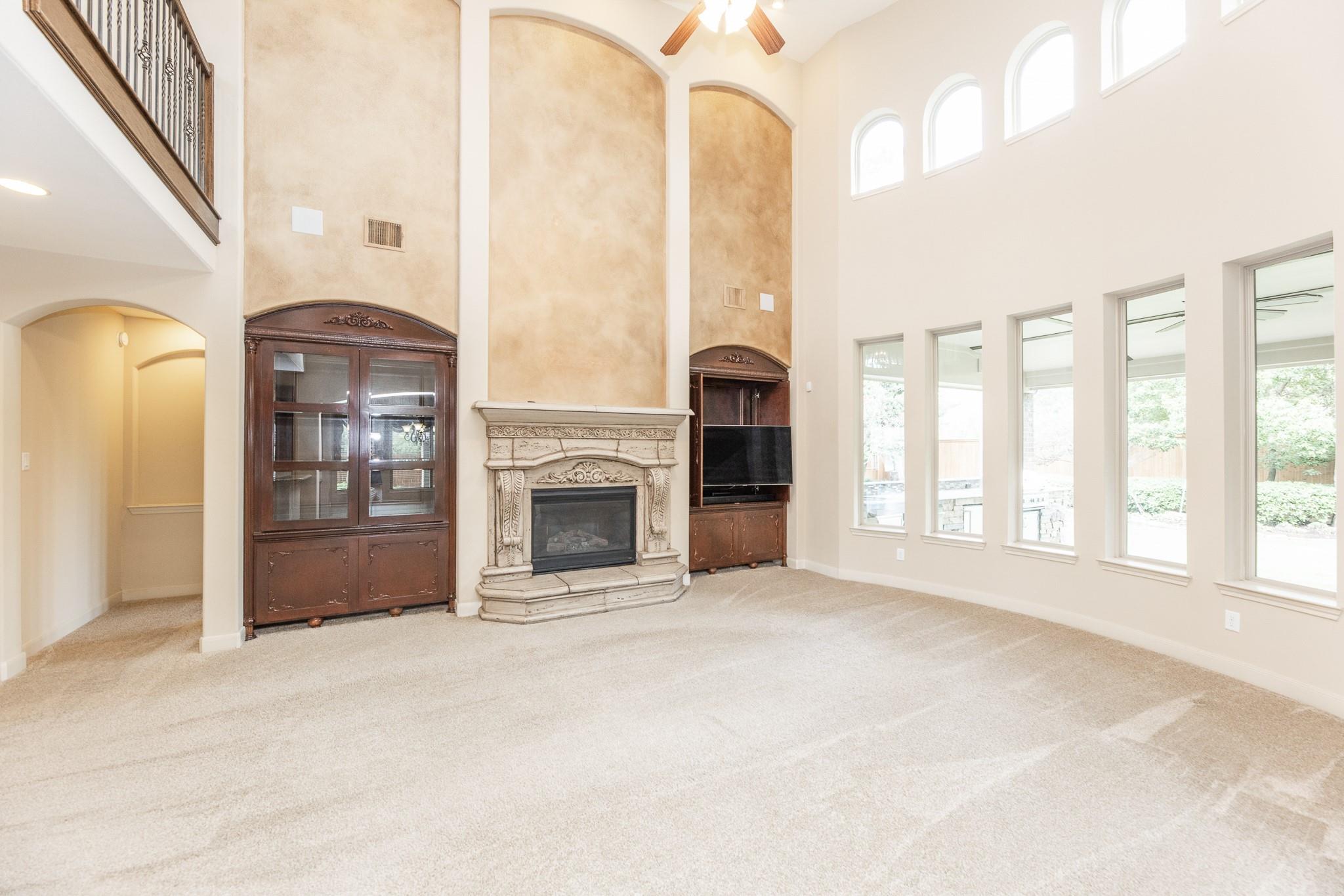 13803 Oak Fair Bend