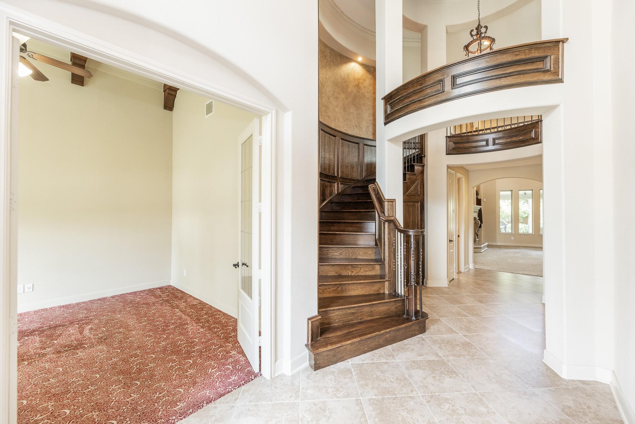 13803 Oak Fair Bend