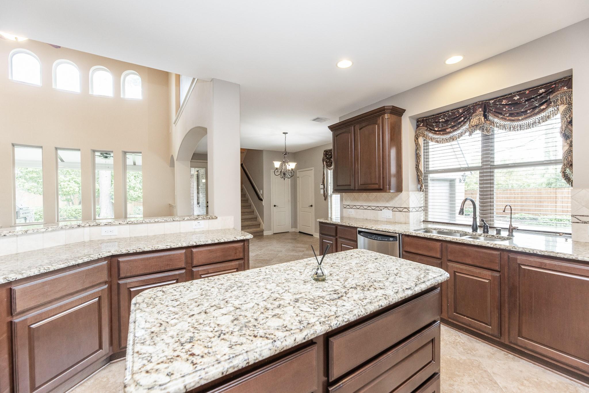 13803 Oak Fair Bend