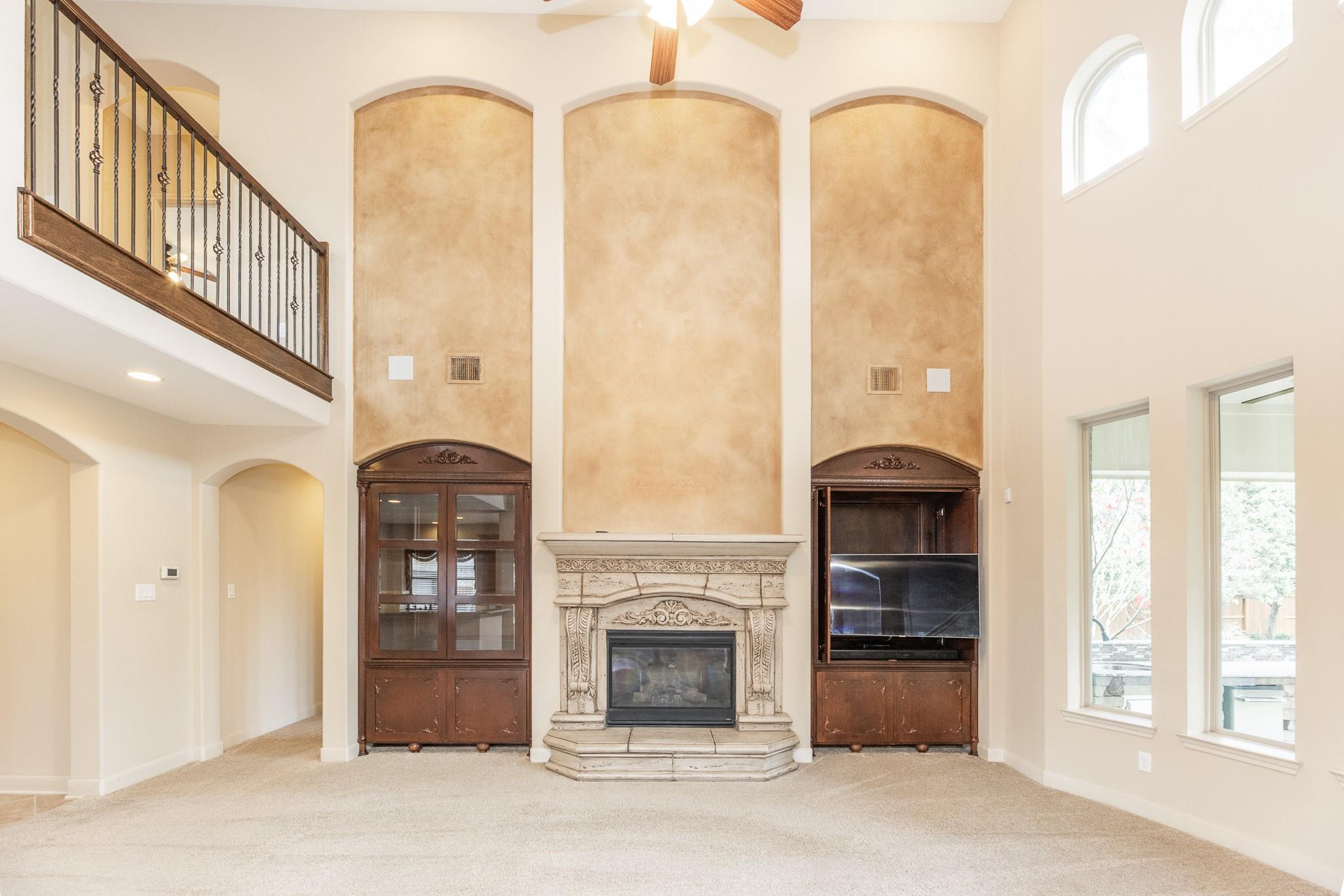 13803 Oak Fair Bend