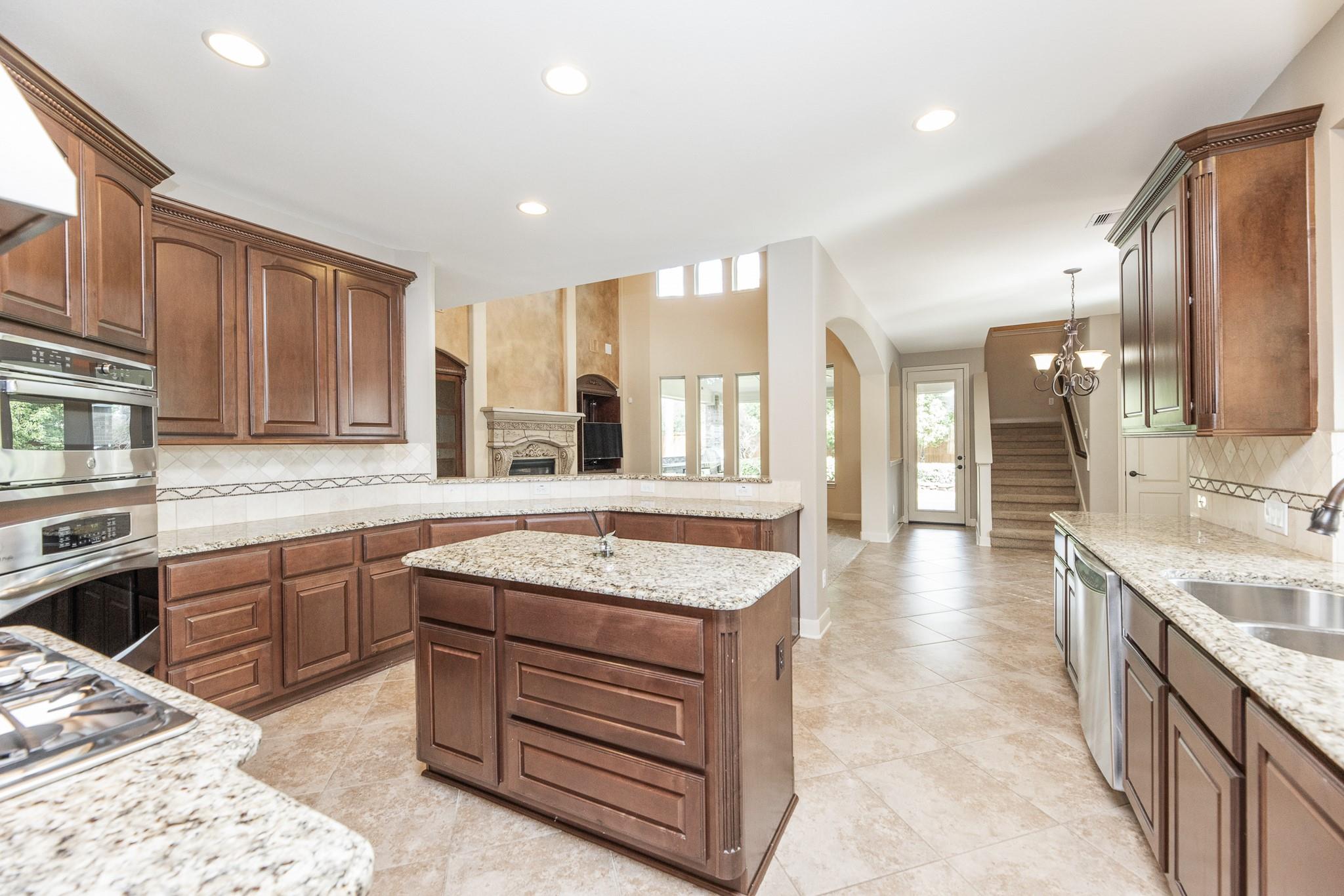 13803 Oak Fair Bend
