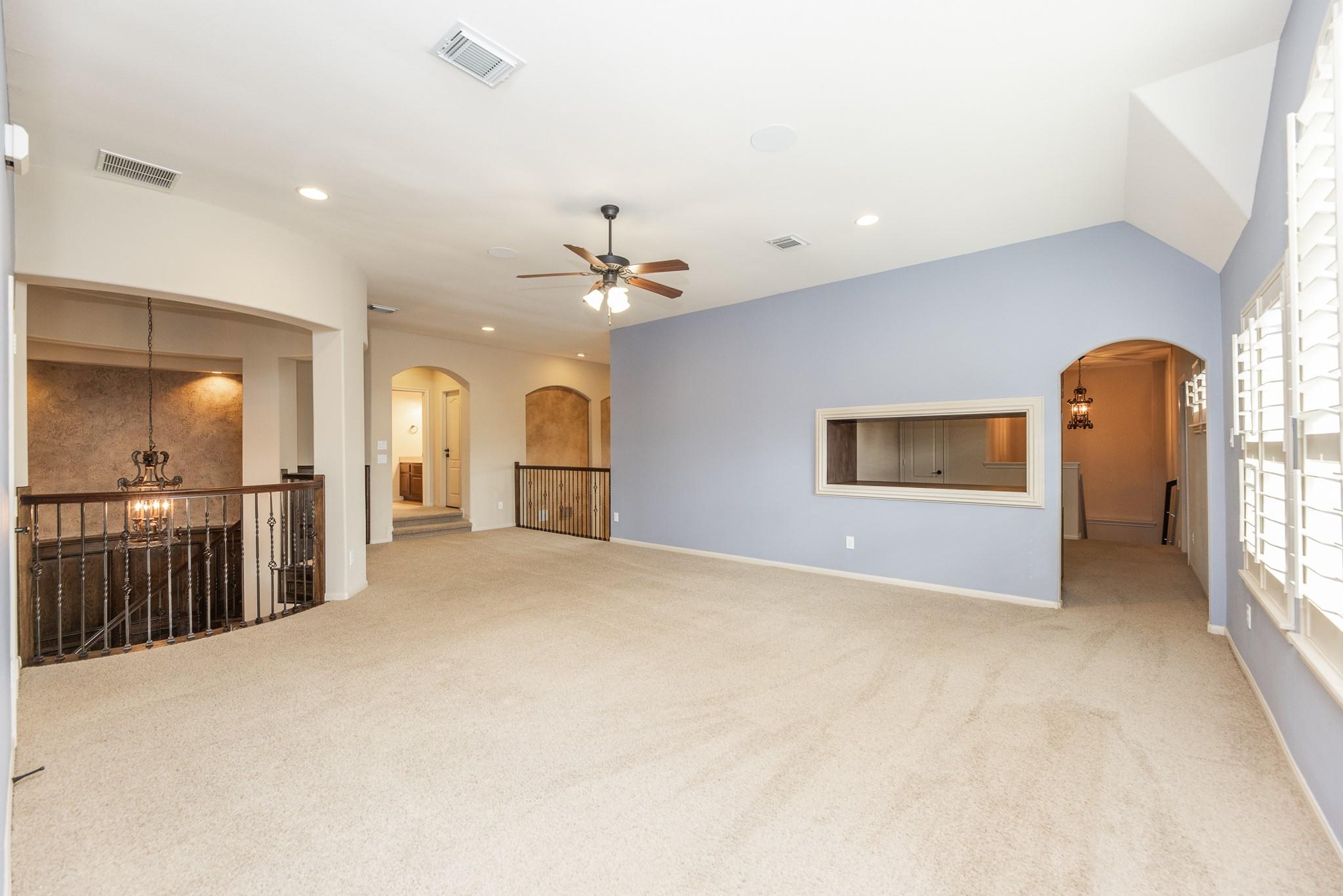 13803 Oak Fair Bend