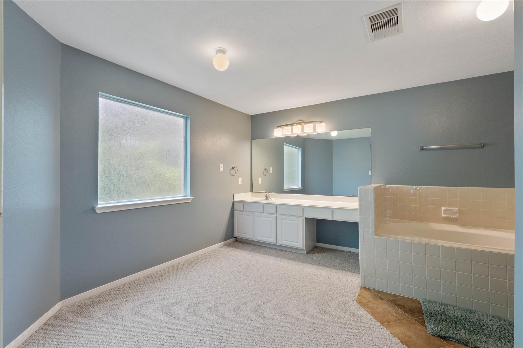 7414 Hollister Spring