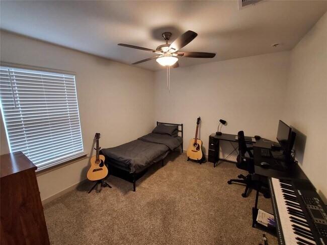 6910 Dell Vista Drive