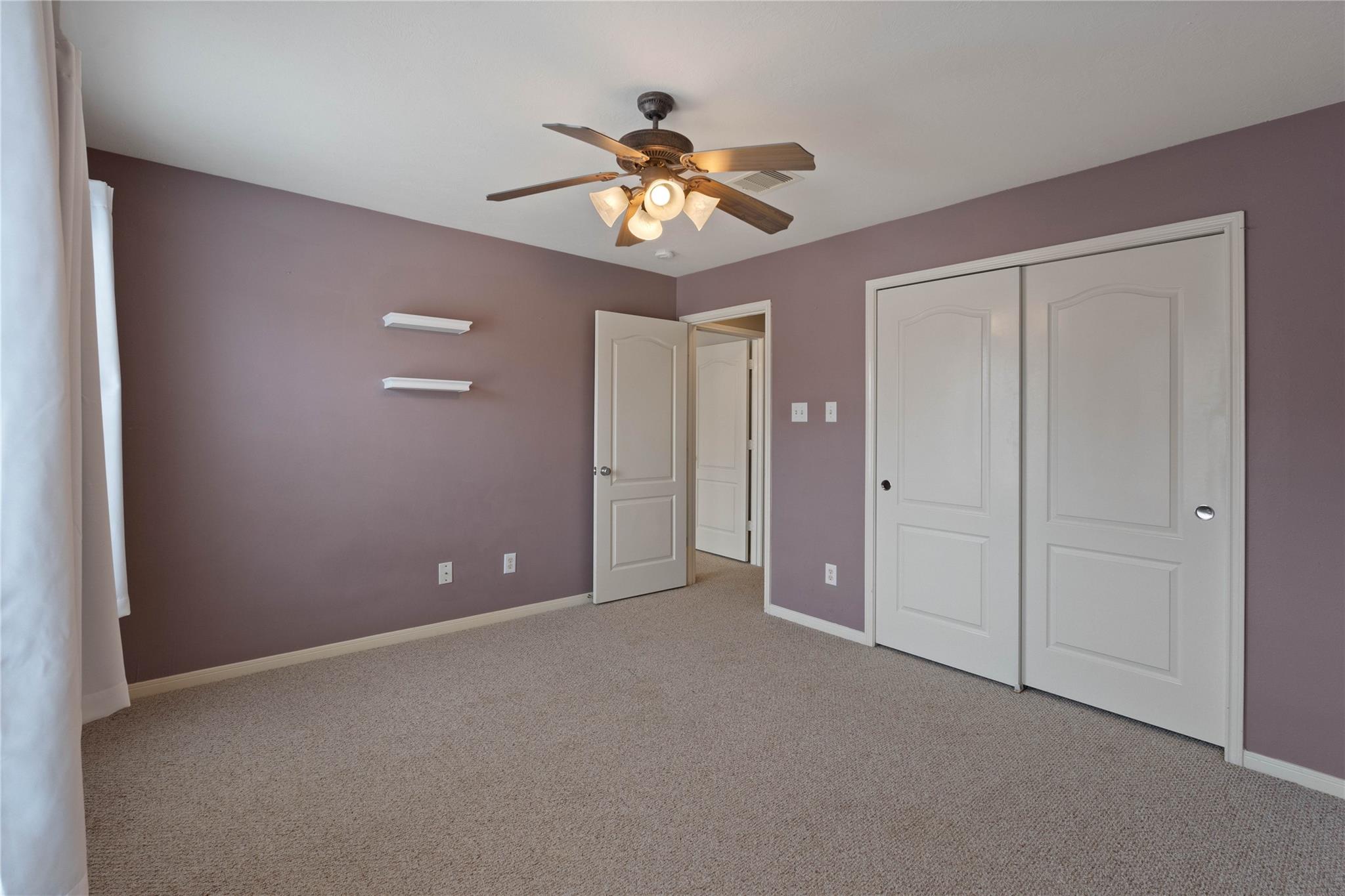 7414 Hollister Spring