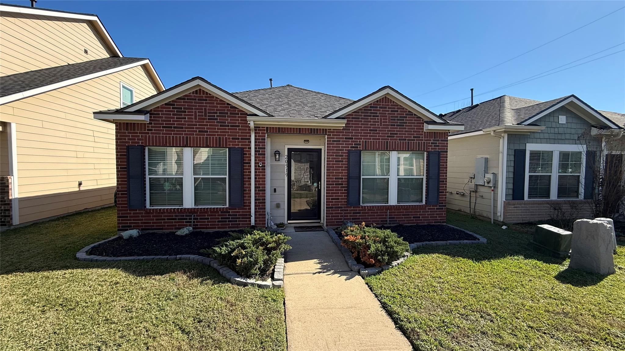 20519 Sycamore Crest Lane