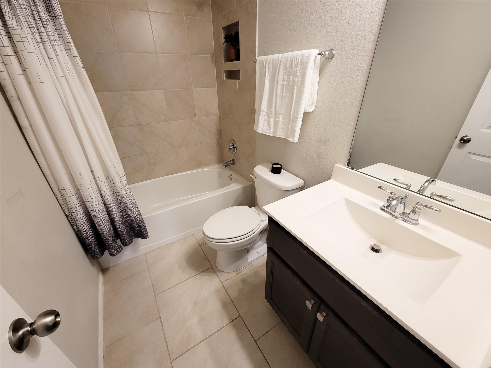 4931 Marina Shores Court