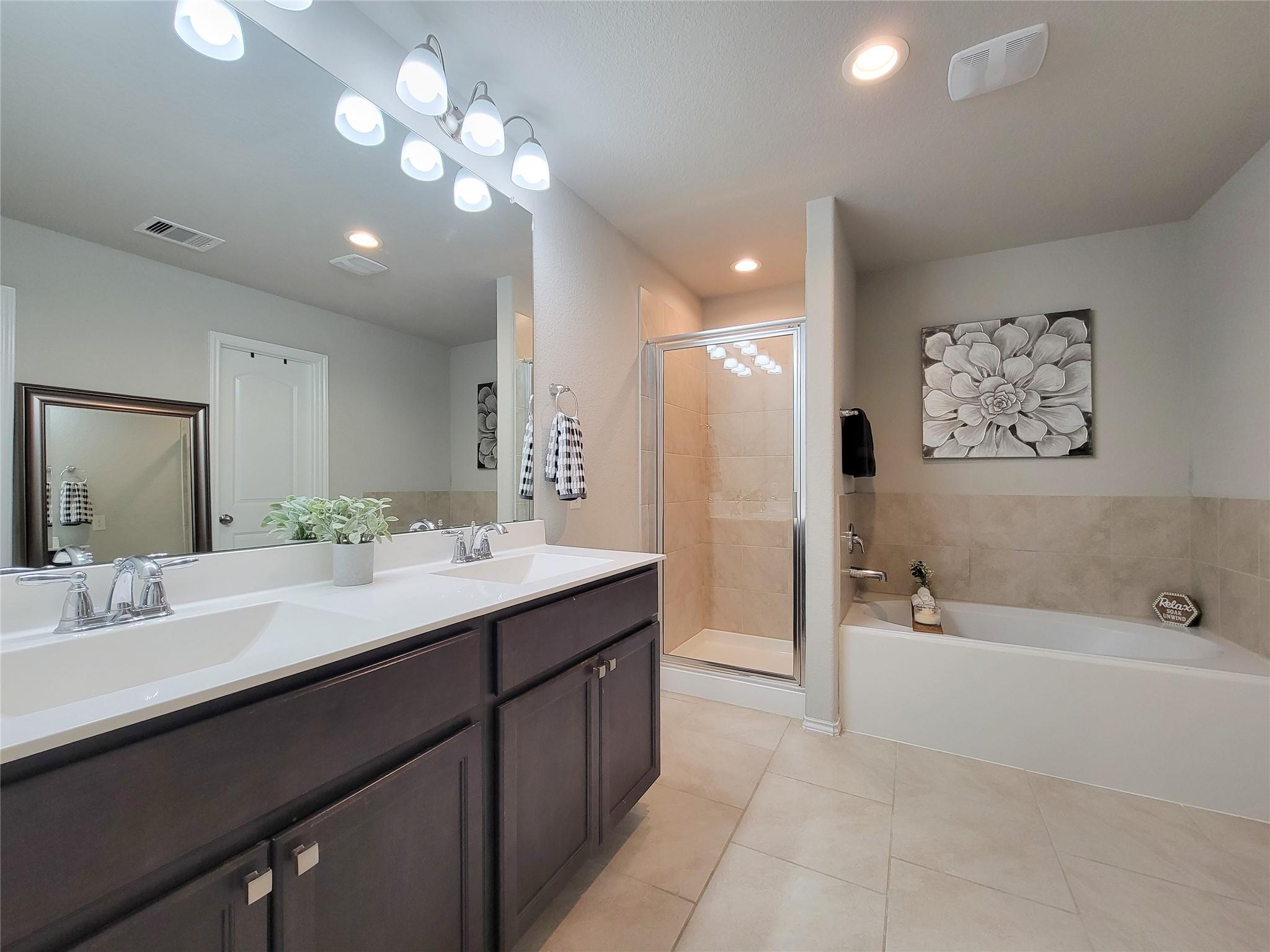 4931 Marina Shores Court