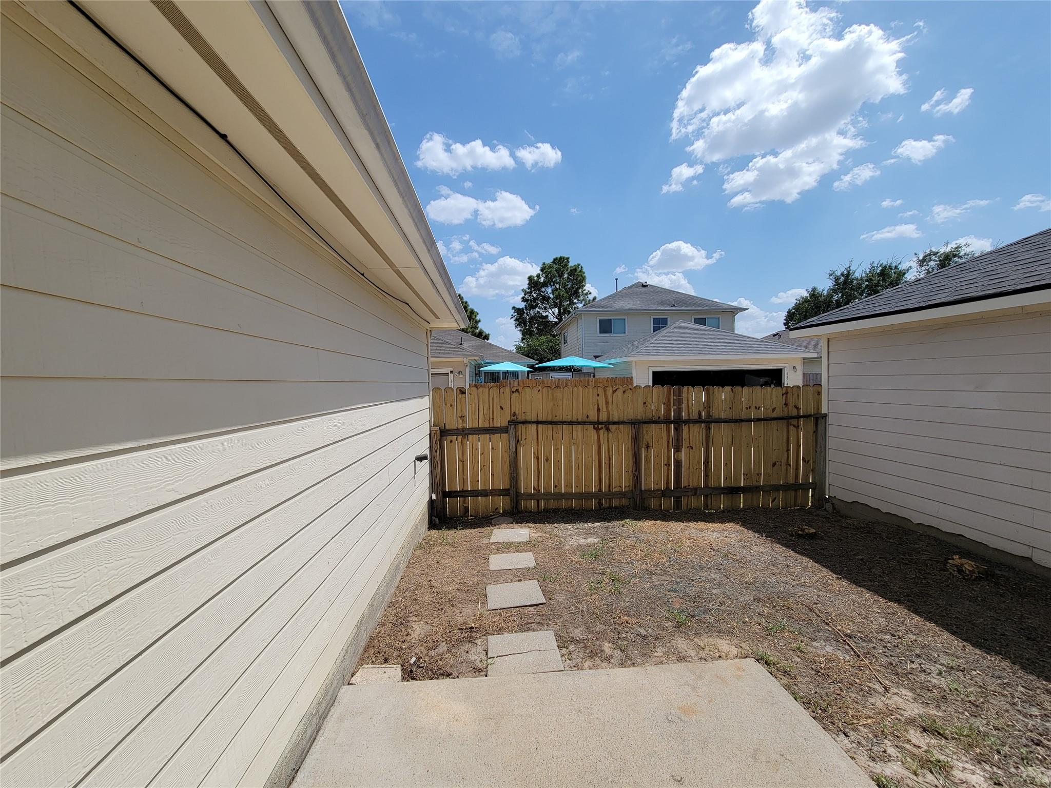 6108 Elton Knolls Street
