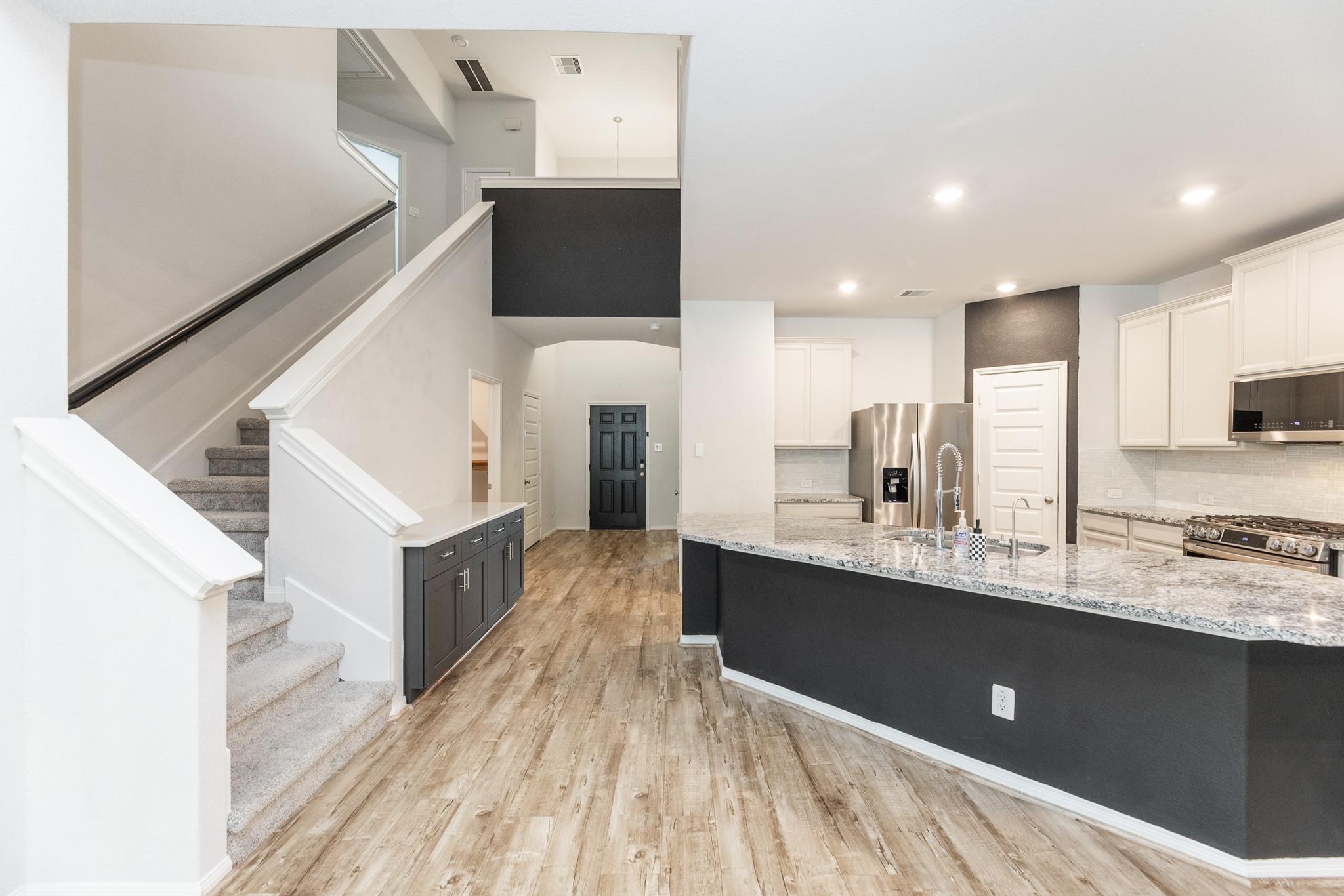 5943 Pearland Place