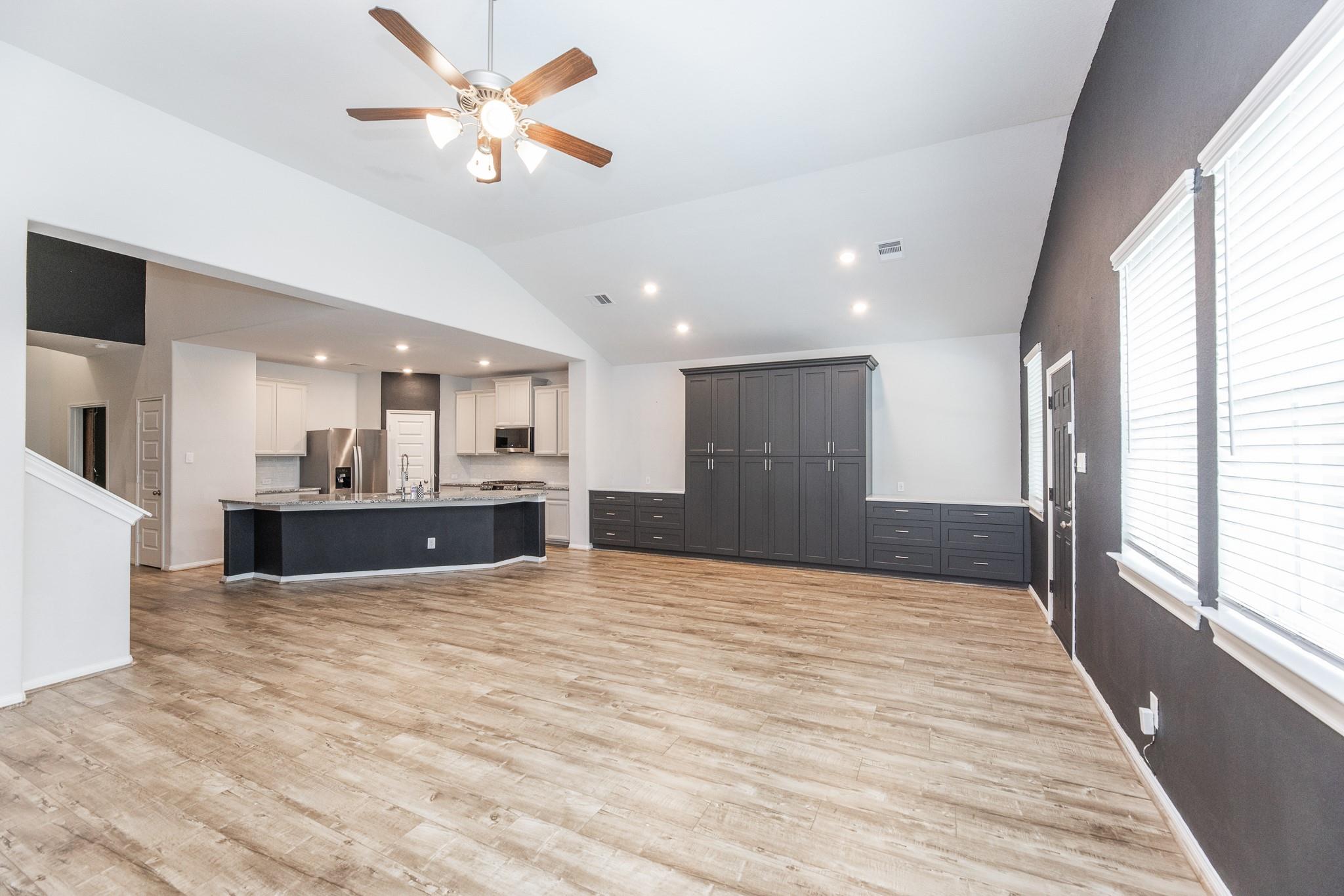5943 Pearland Place