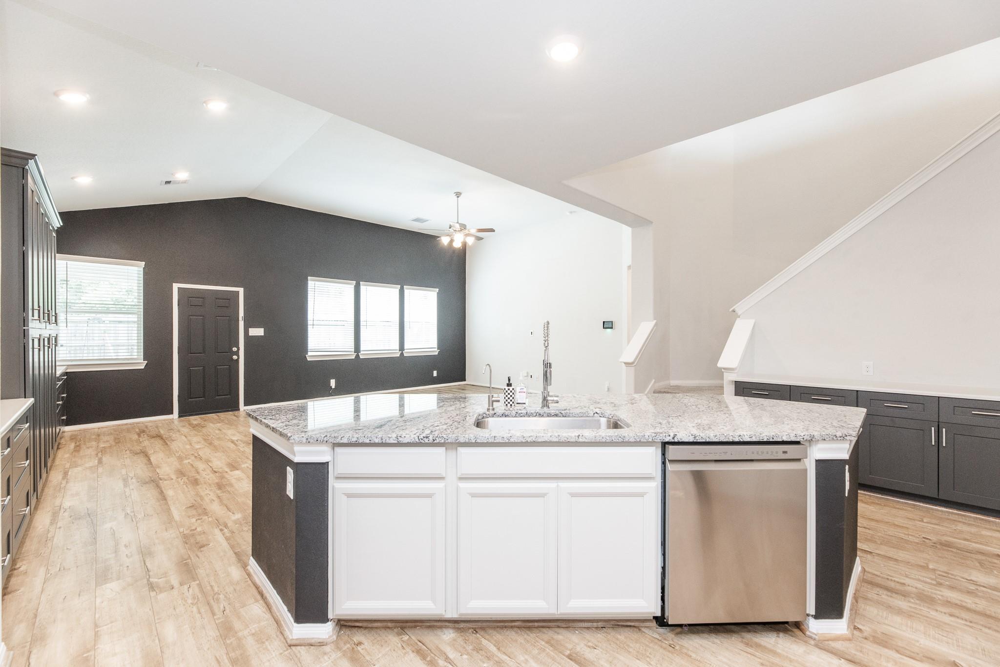 5943 Pearland Place