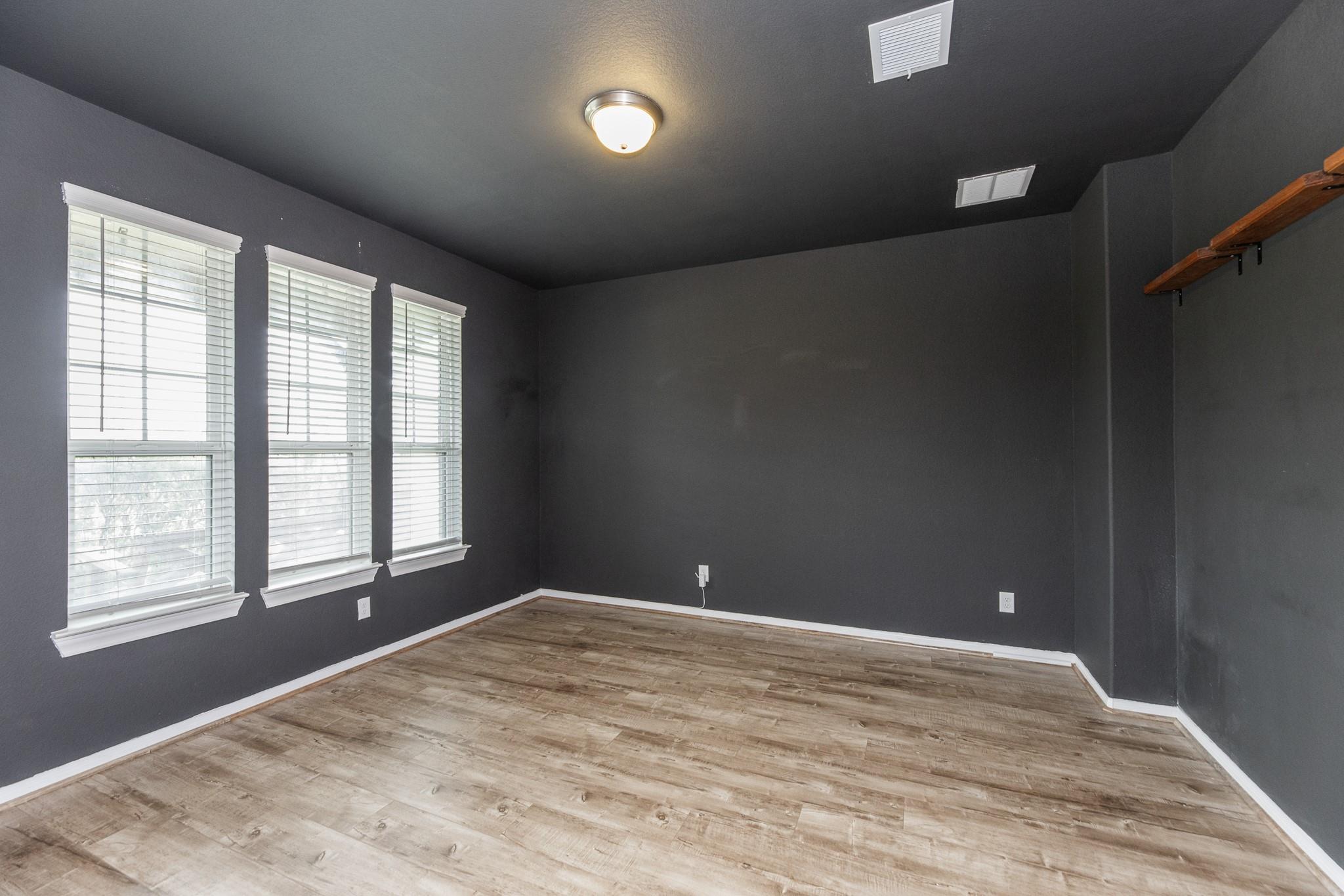 5943 Pearland Place