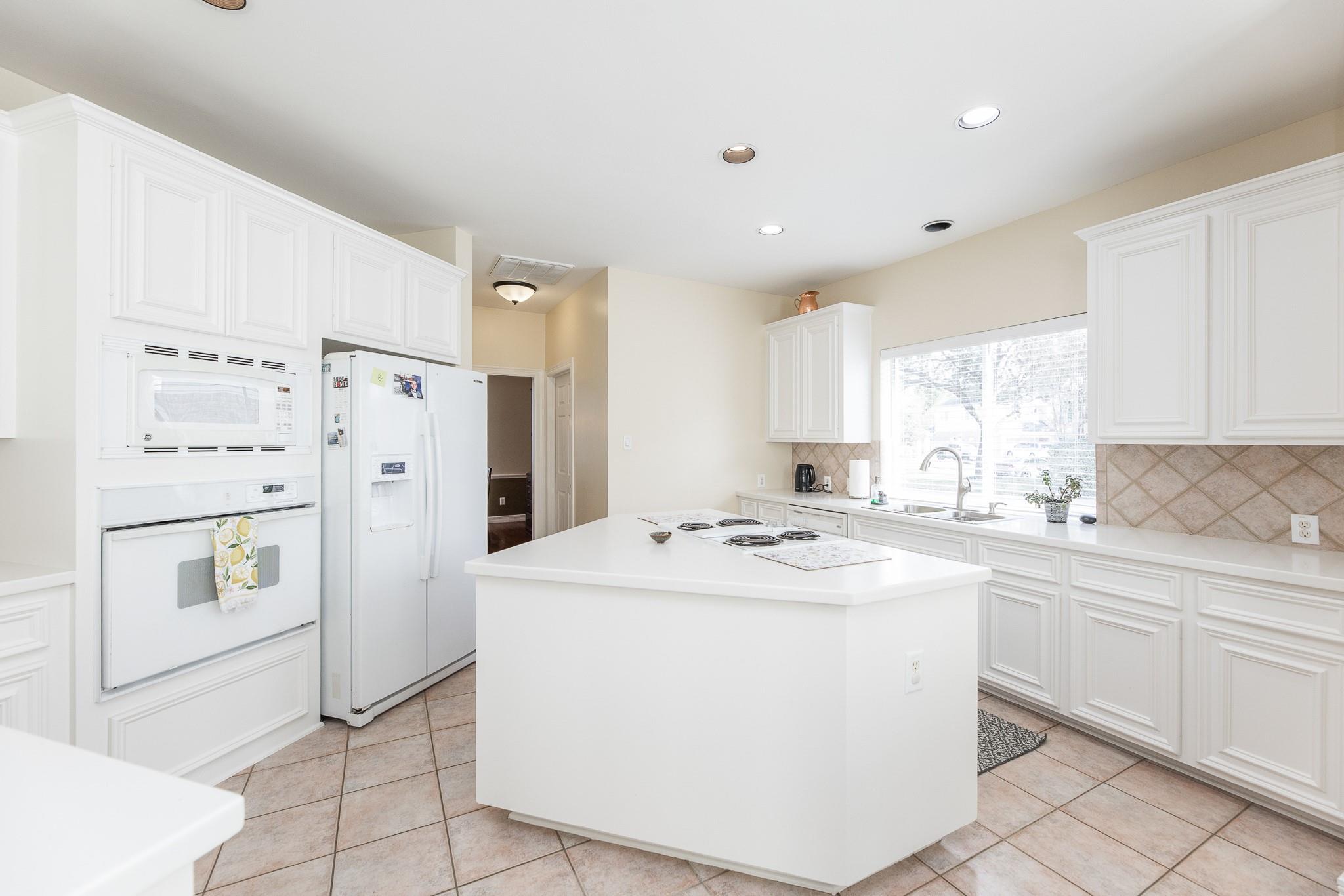 2618 Pinebend Drive