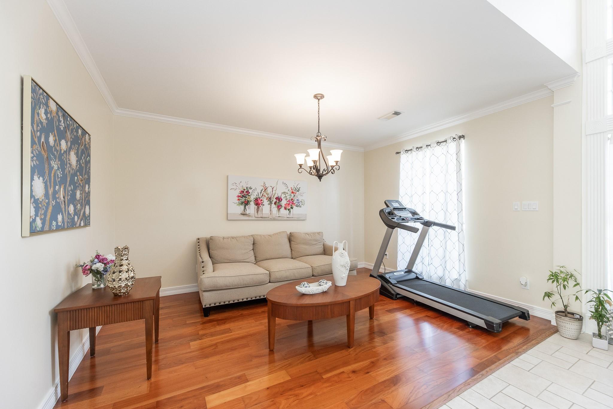 2618 Pinebend Drive
