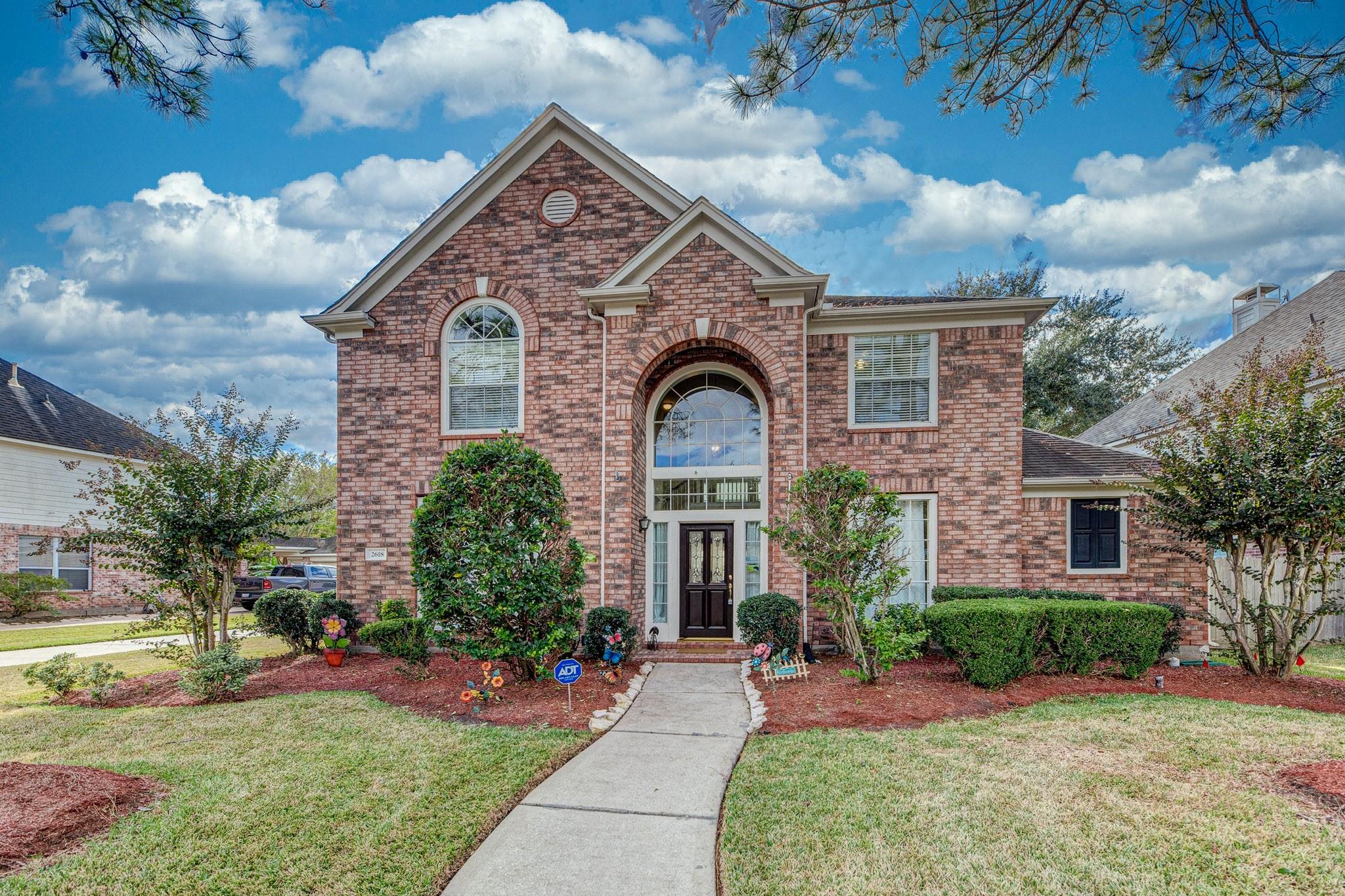 2618 Pinebend Drive