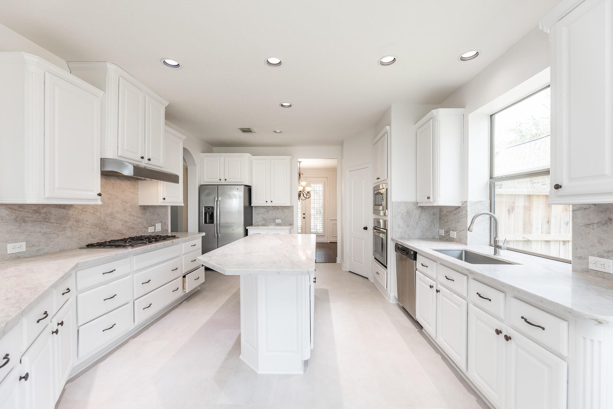 19507 Gladewater Court