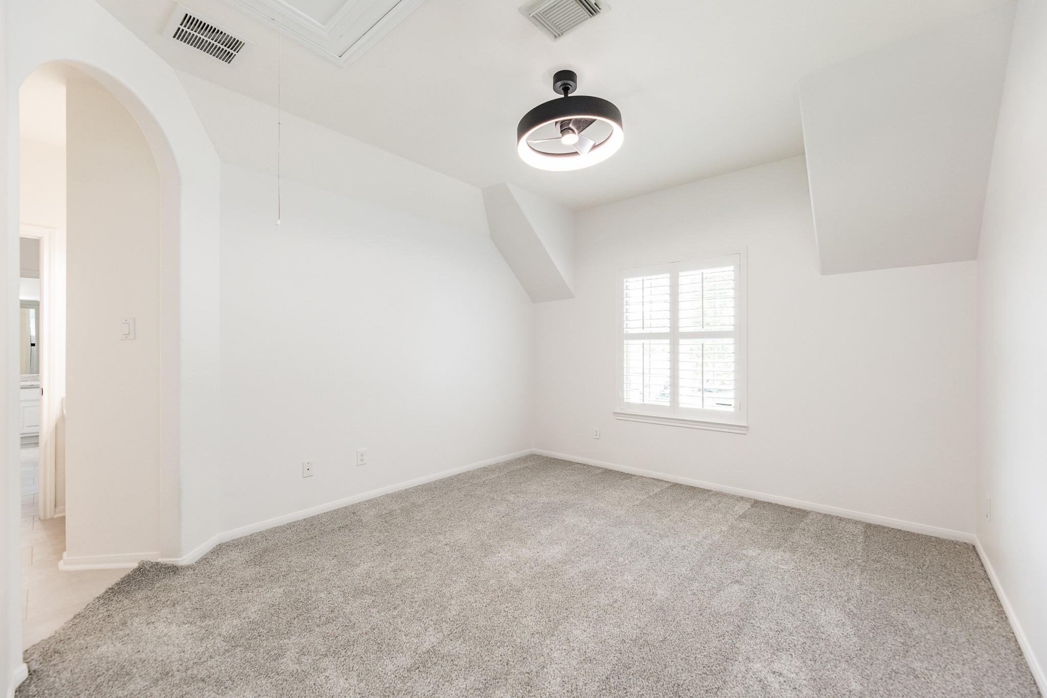 19507 Gladewater Court