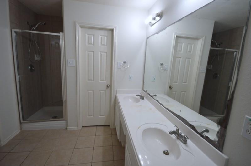 22206 Hesse Court, Katy