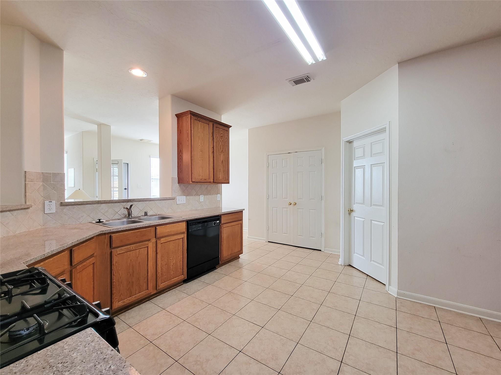 20203 Sendera Oaks Lane