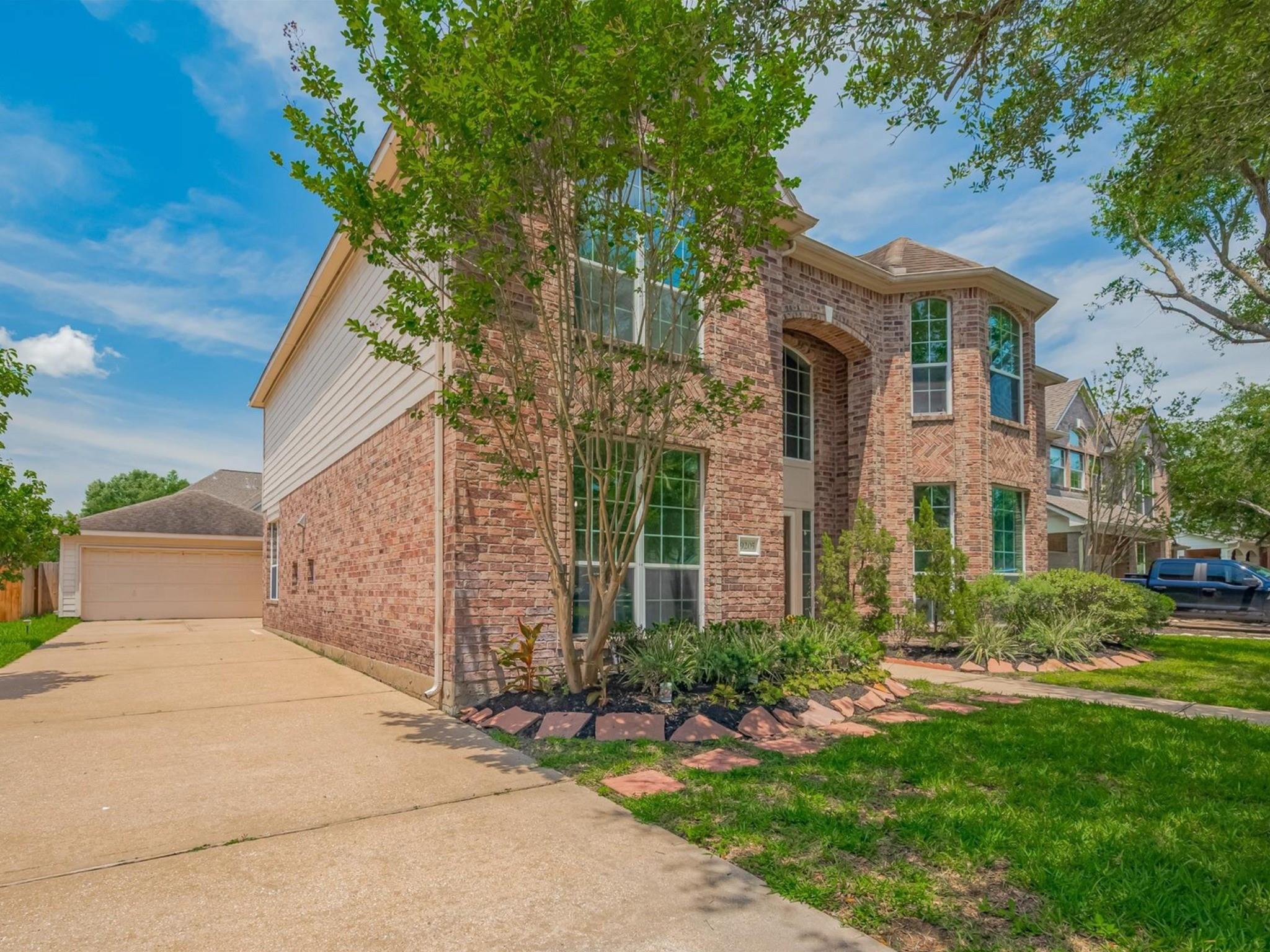9205 Sunridge Court