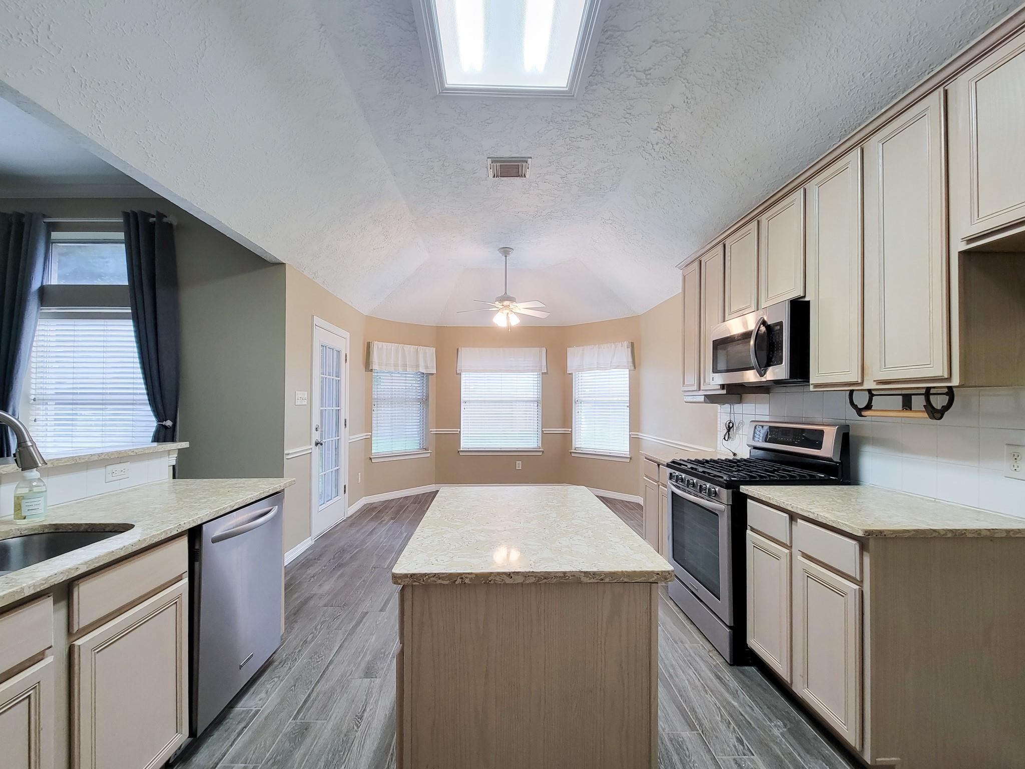 18511 Falcon Crest Drive