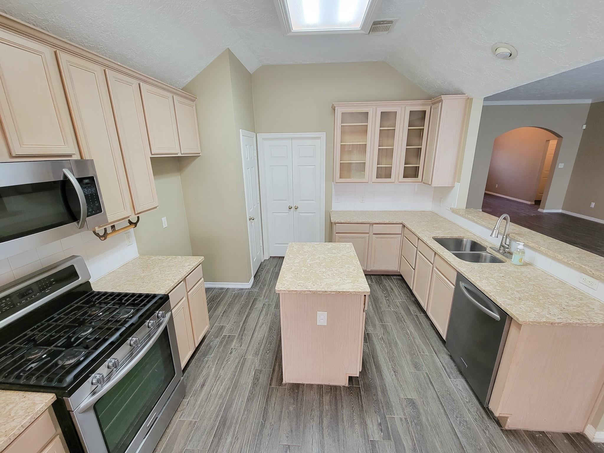 18511 Falcon Crest Drive