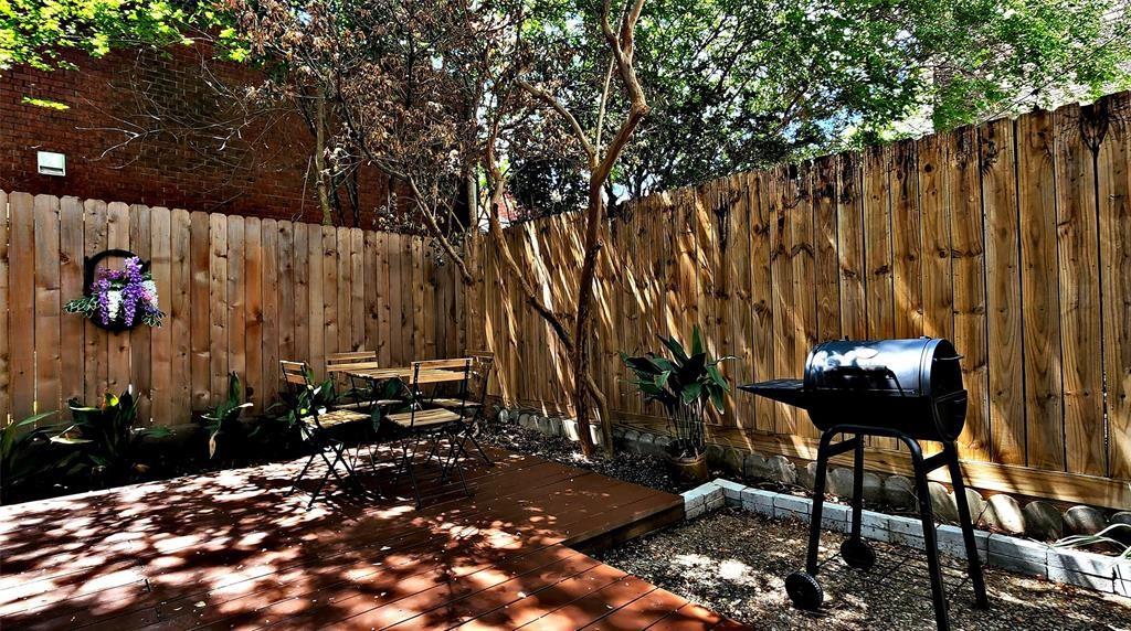 6726 Buffalo Speedway